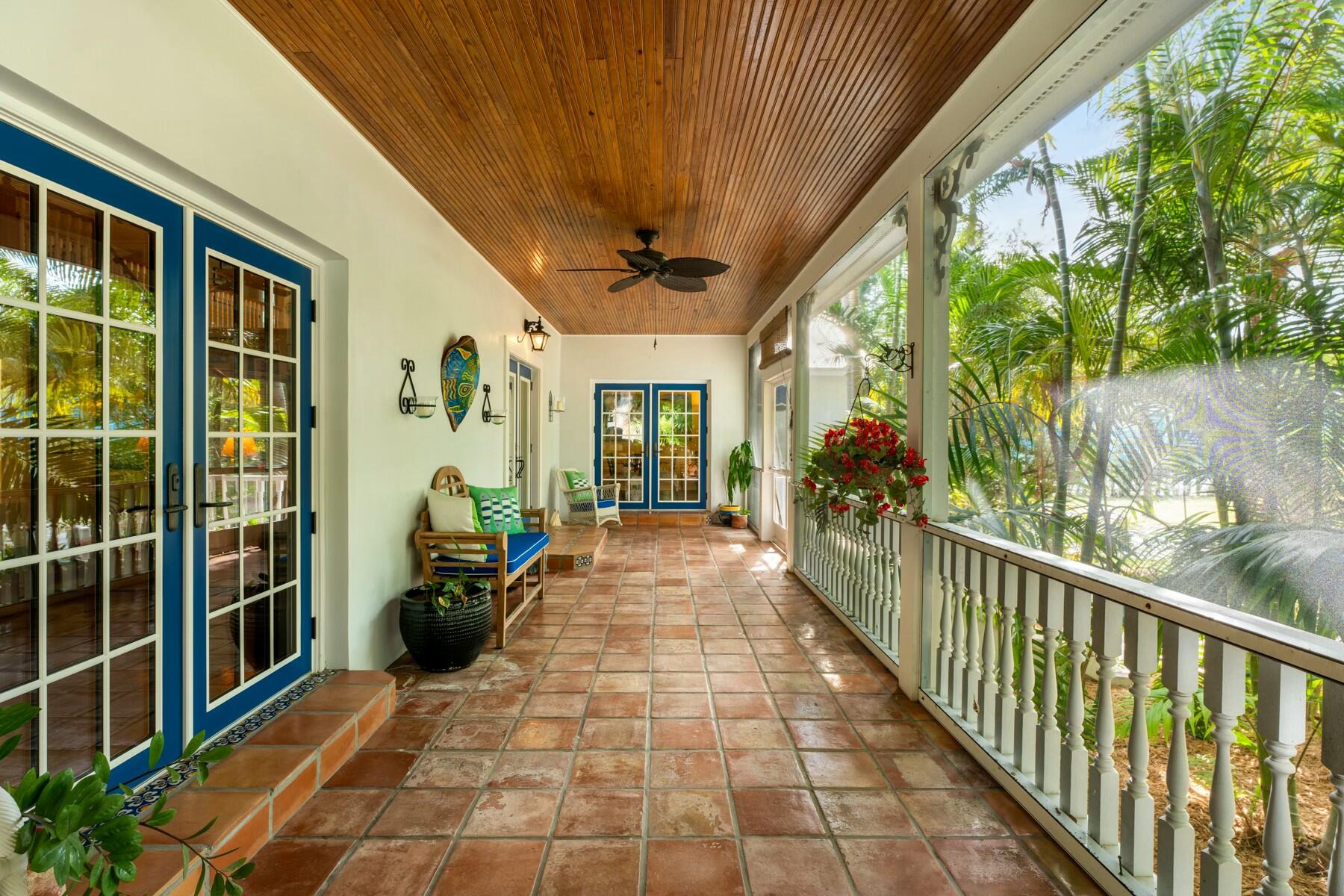 33 Pen Key Property Photo 3