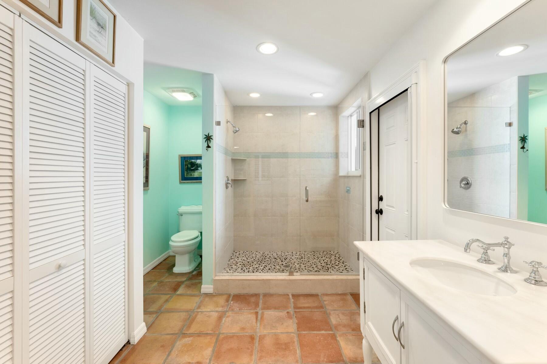 33 Pen Key Property Photo 28