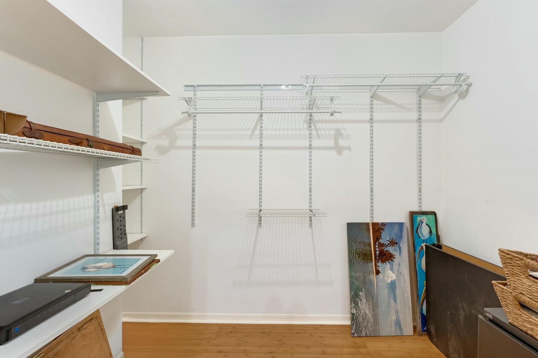 33 Pen Key Property Photo 36