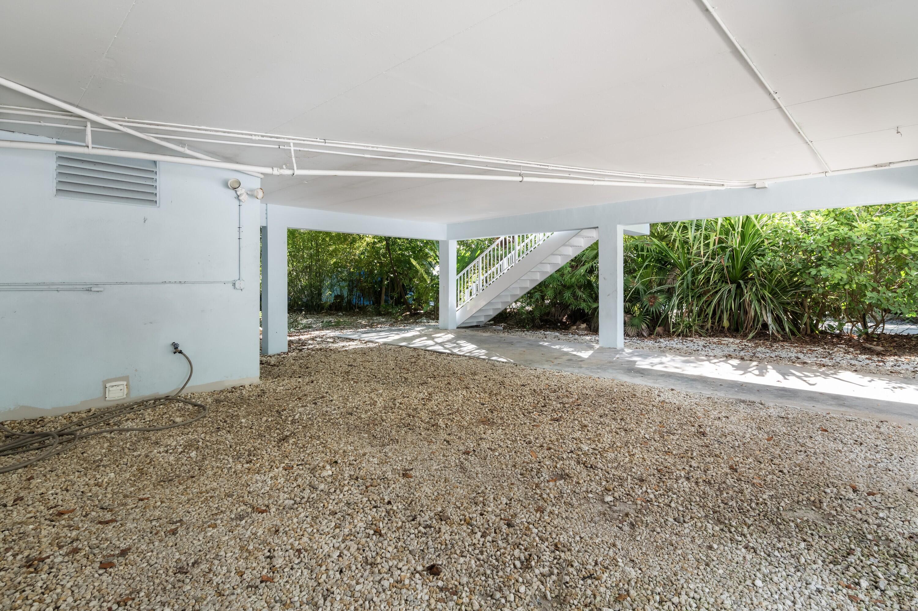 1306 51st Street Gulf Property Photo 6