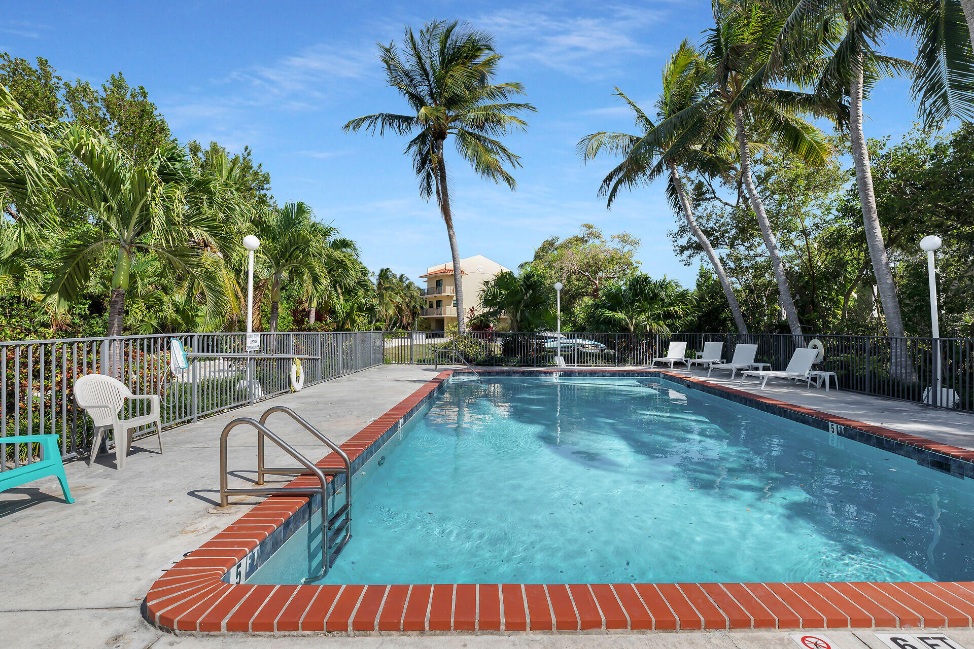 75710 Overseas Highway 1 Property Photo 24