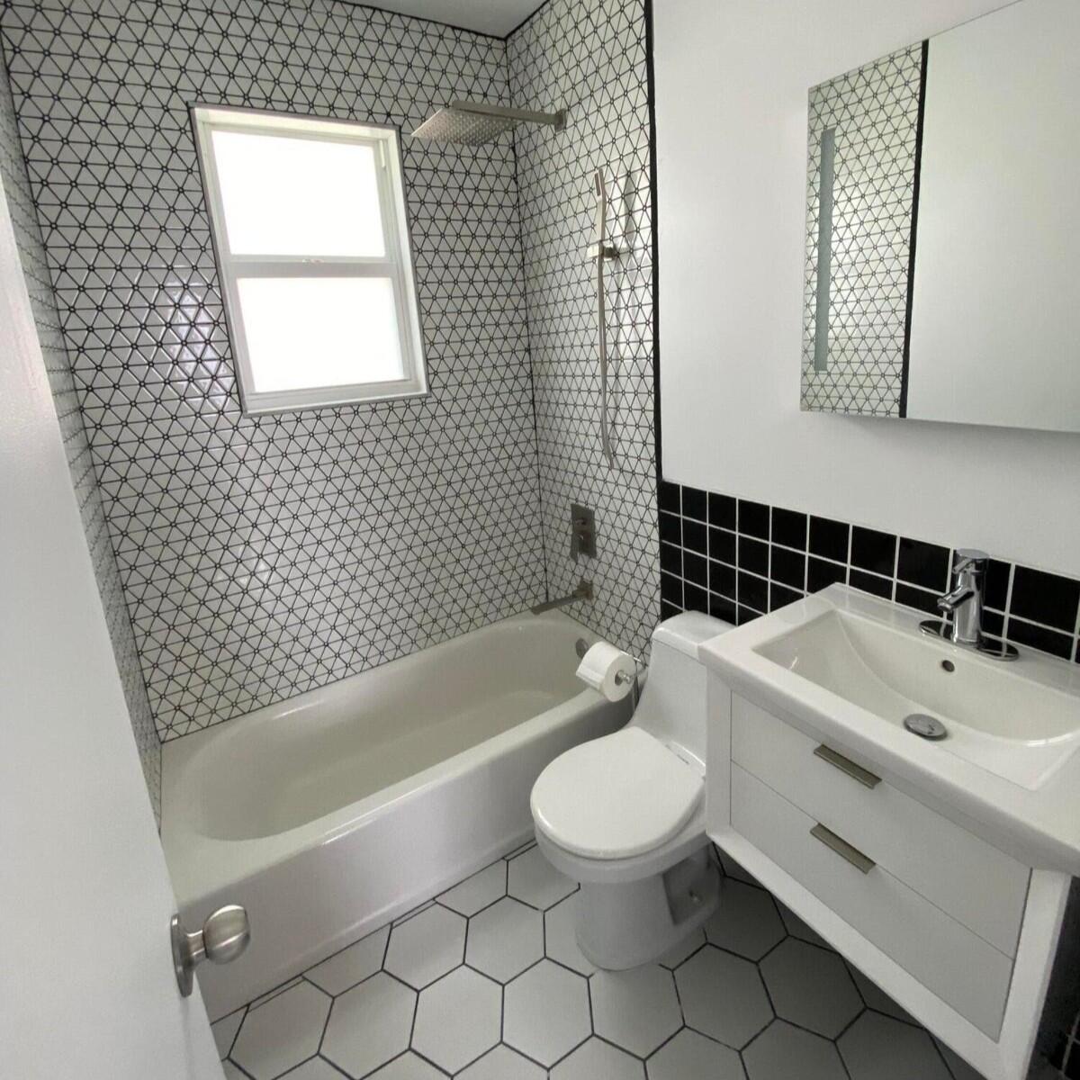 2515 Staples Avenue Unit B Property Photo 5