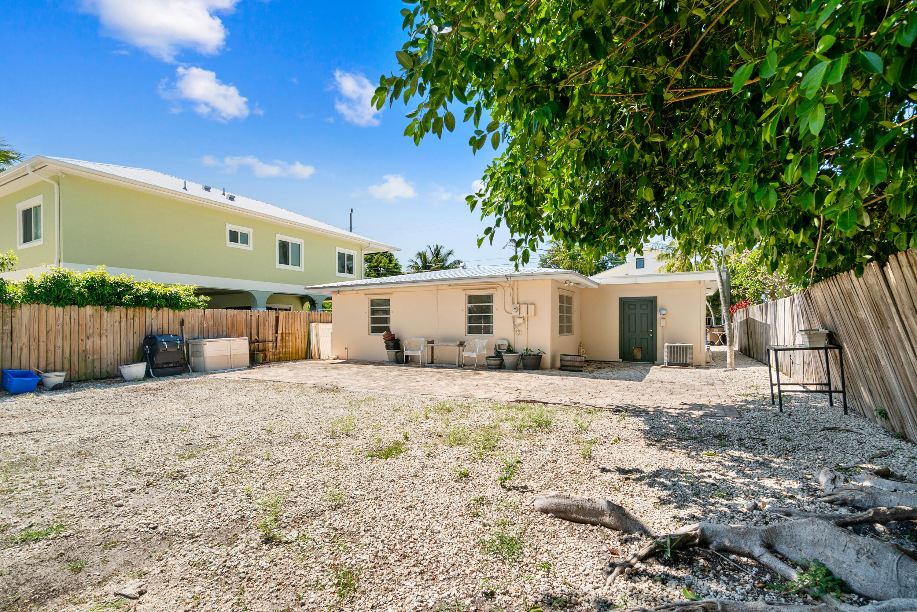 56 Se Marlin Avenue Property Photo 15