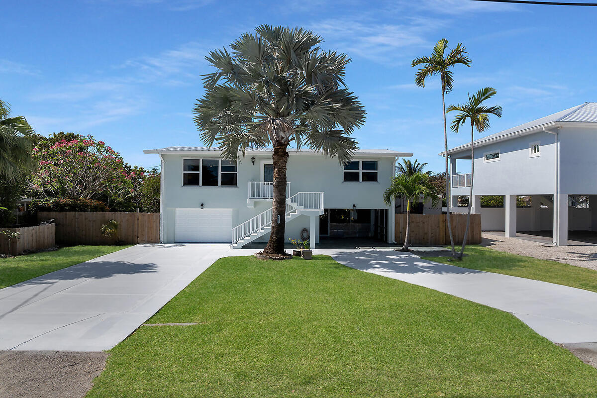 8083 Bonito Drive Property Photo 1