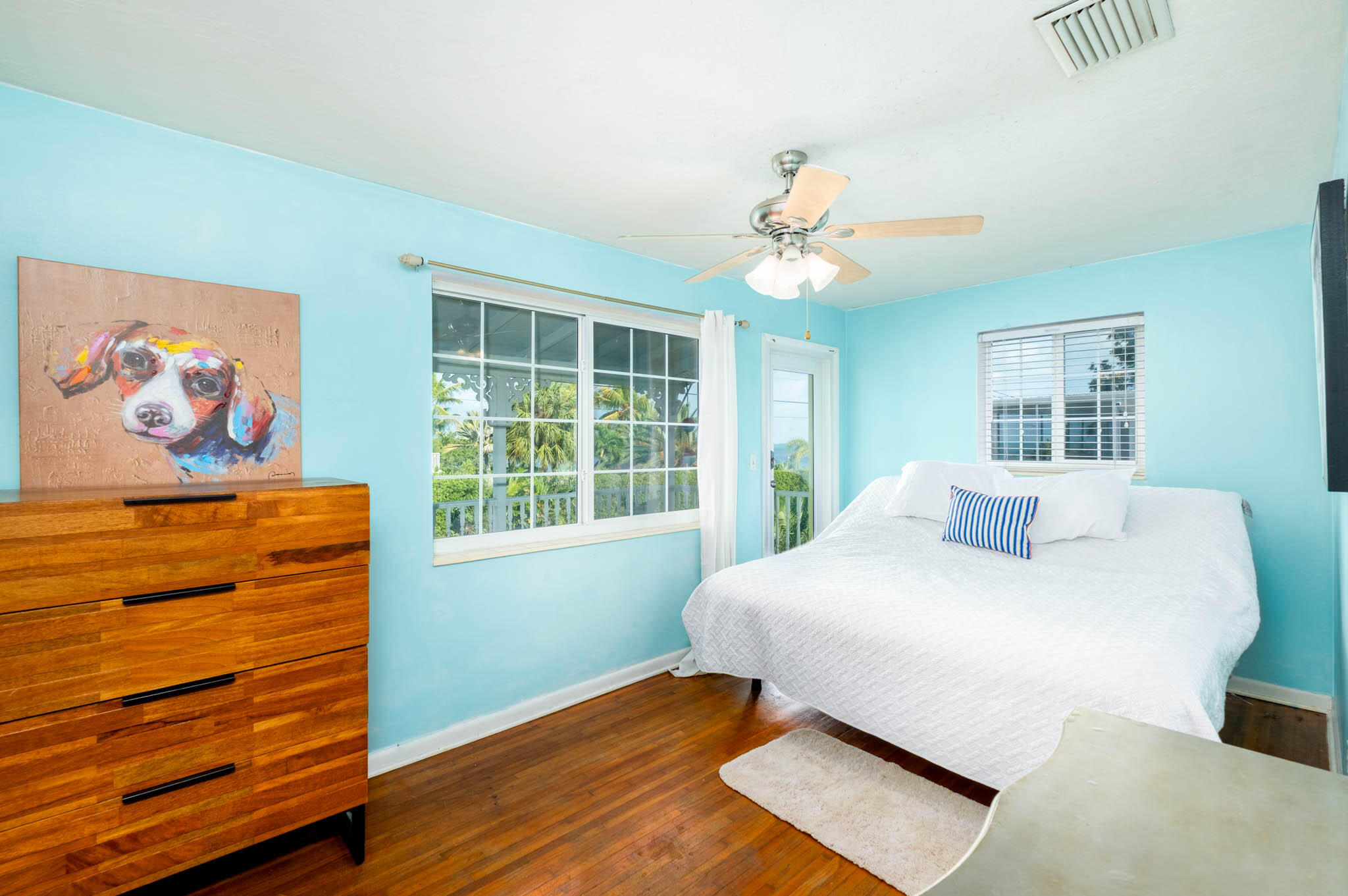 148 Pointview Road Property Photo 8