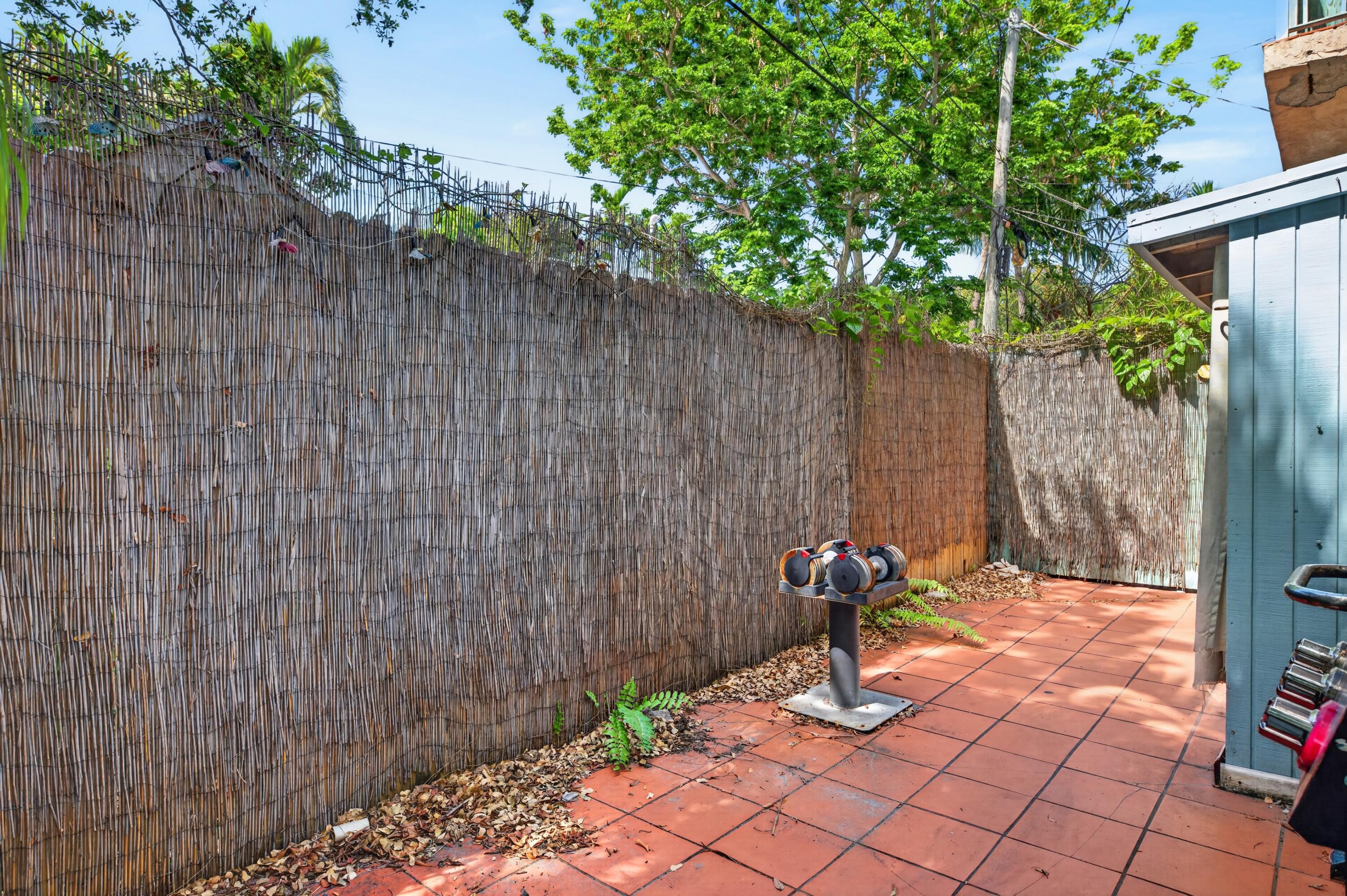 1821 Harris Avenue Property Photo 17
