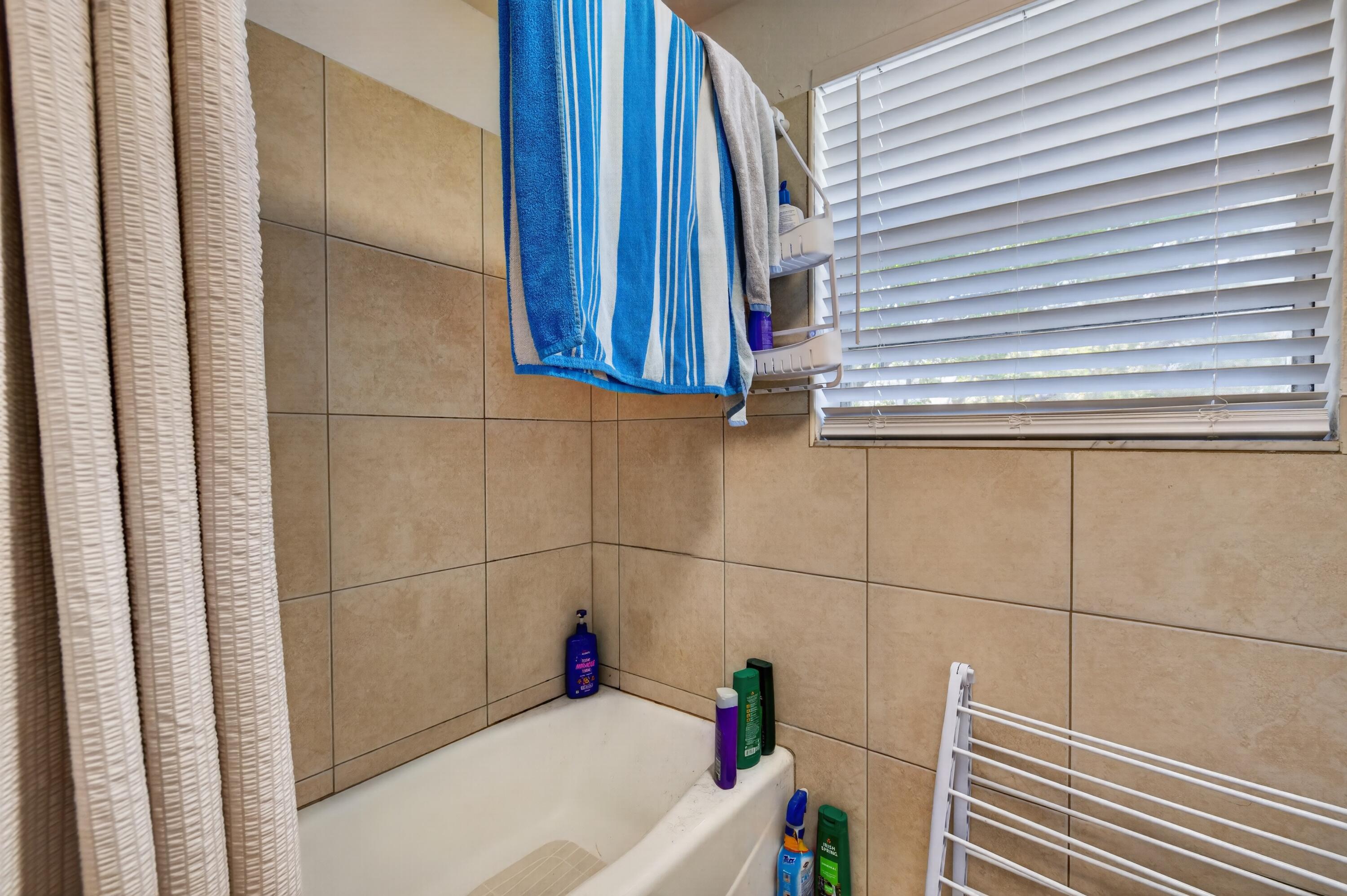 1821 Harris Avenue Property Photo 22