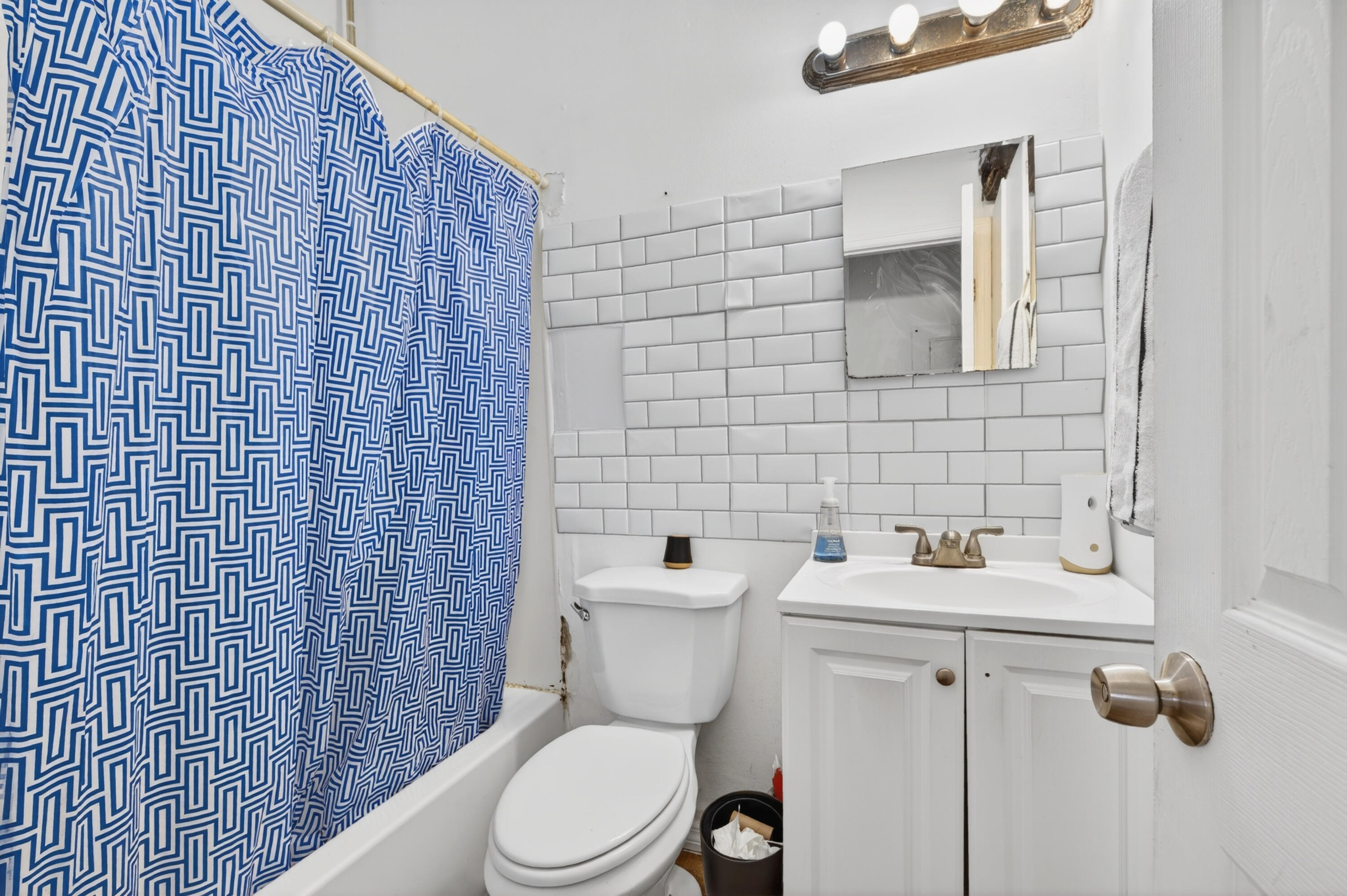 1916 Seidenberg Avenue Property Photo 15