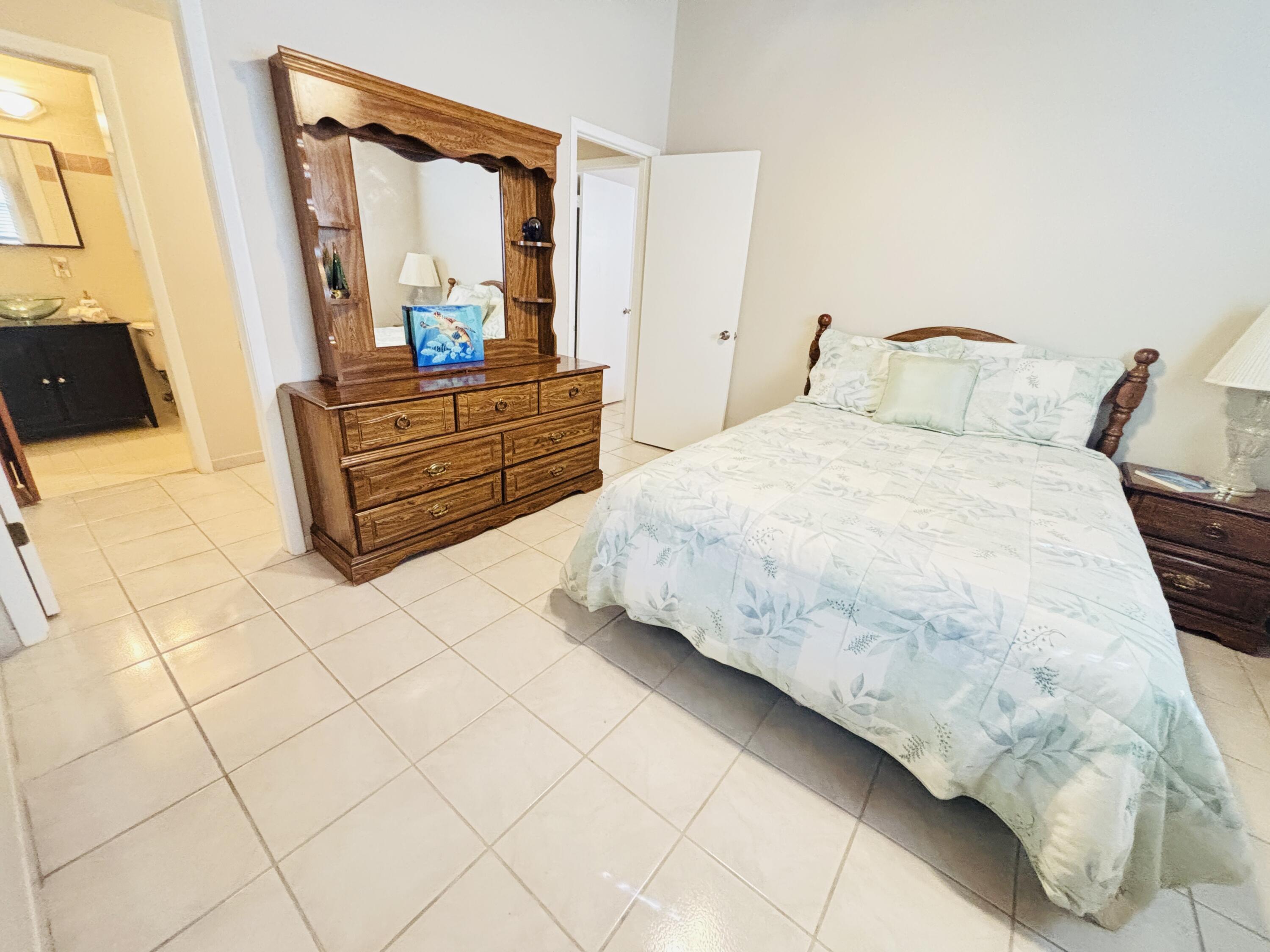 1033 Valencia Road Property Photo 30