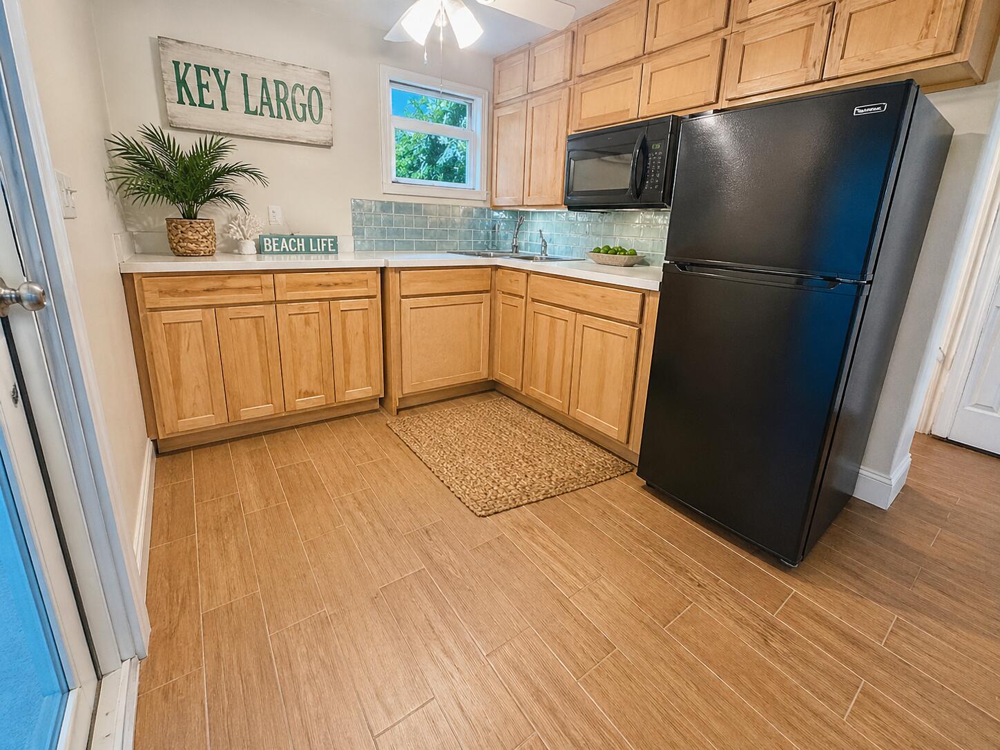 1033 Valencia Road Property Photo 45