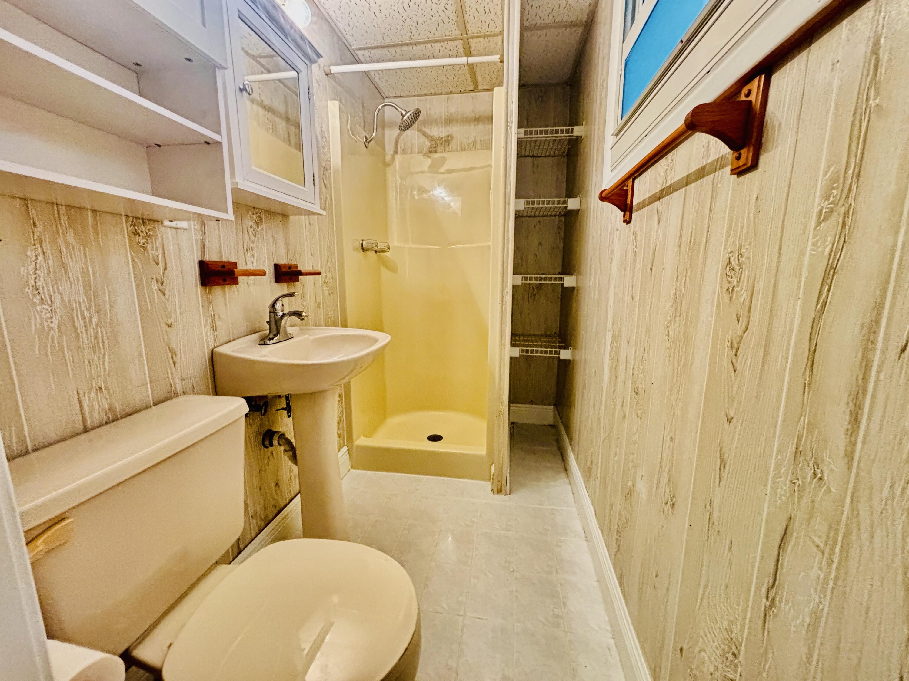 1033 Valencia Road Property Photo 46