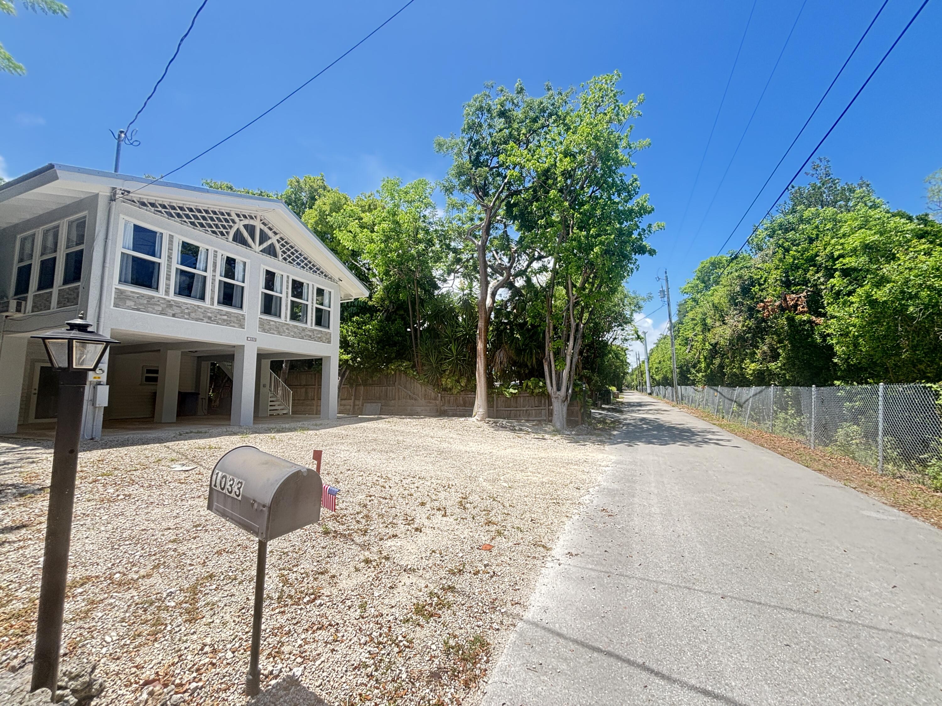 1033 Valencia Road Property Photo 72