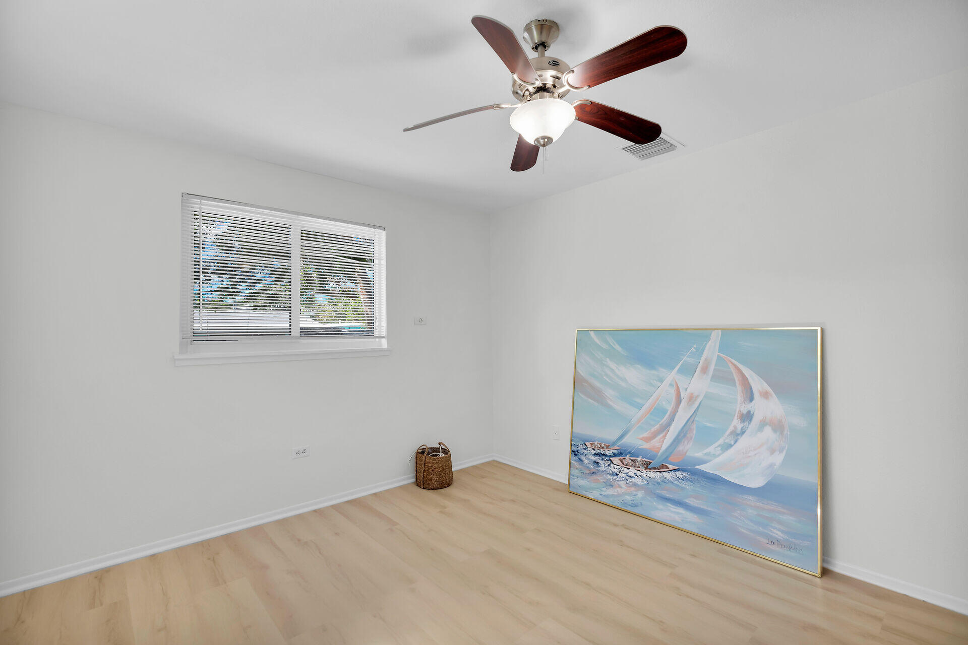 516 Plante Street Property Photo 19