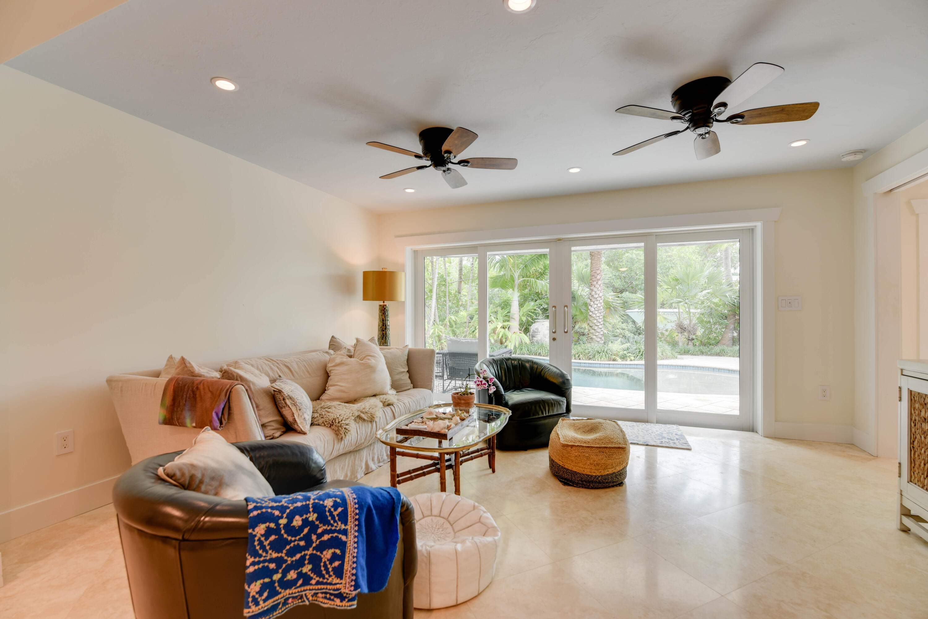 3108 Riviera Drive Property Photo 15