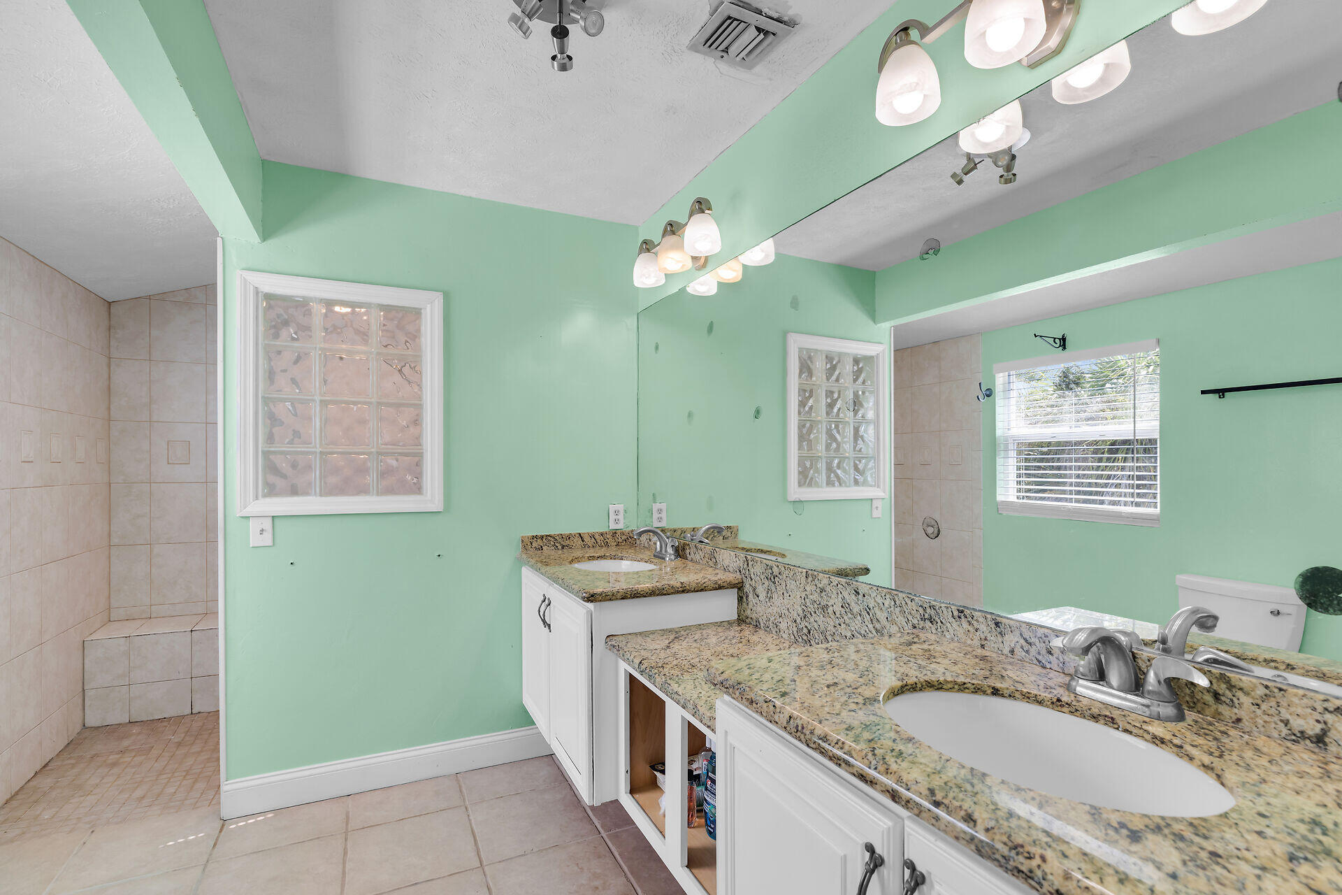 27395 Saint Lucie Lane Property Photo 7