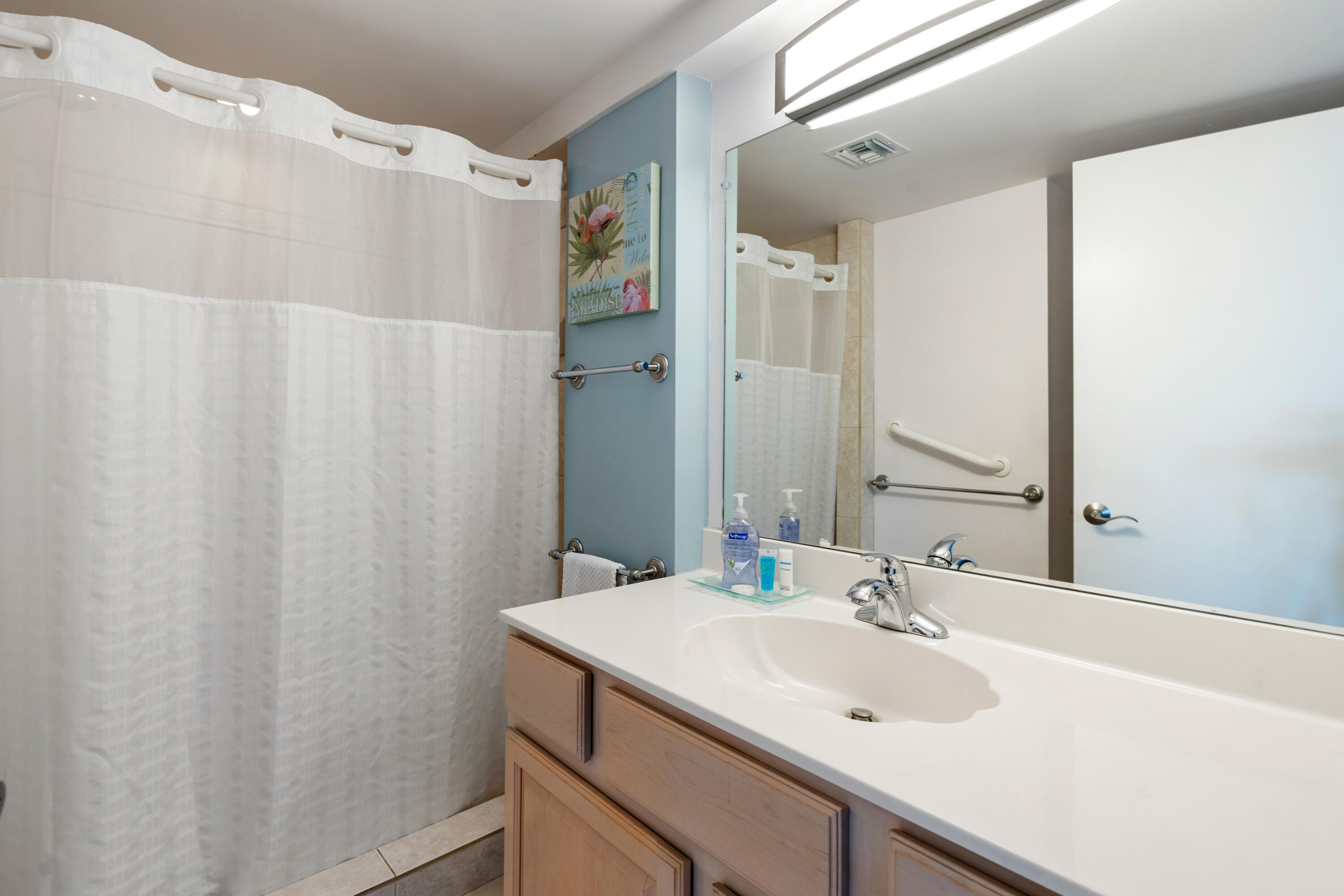 500 Burton Drive 4416 Property Photo 10