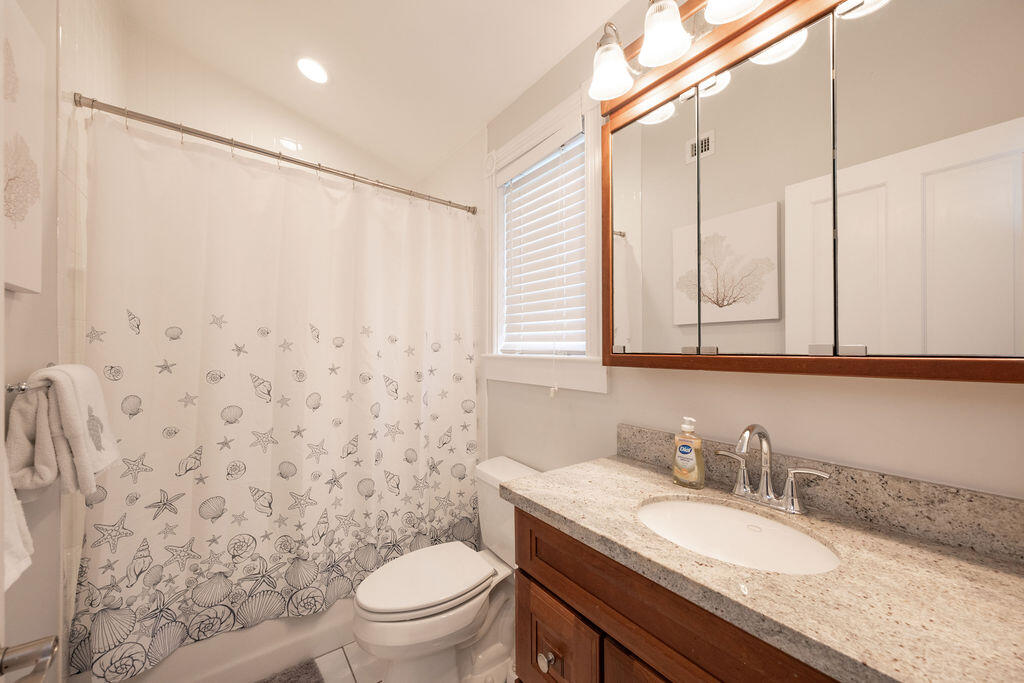 1320 South Street Property Photo 26