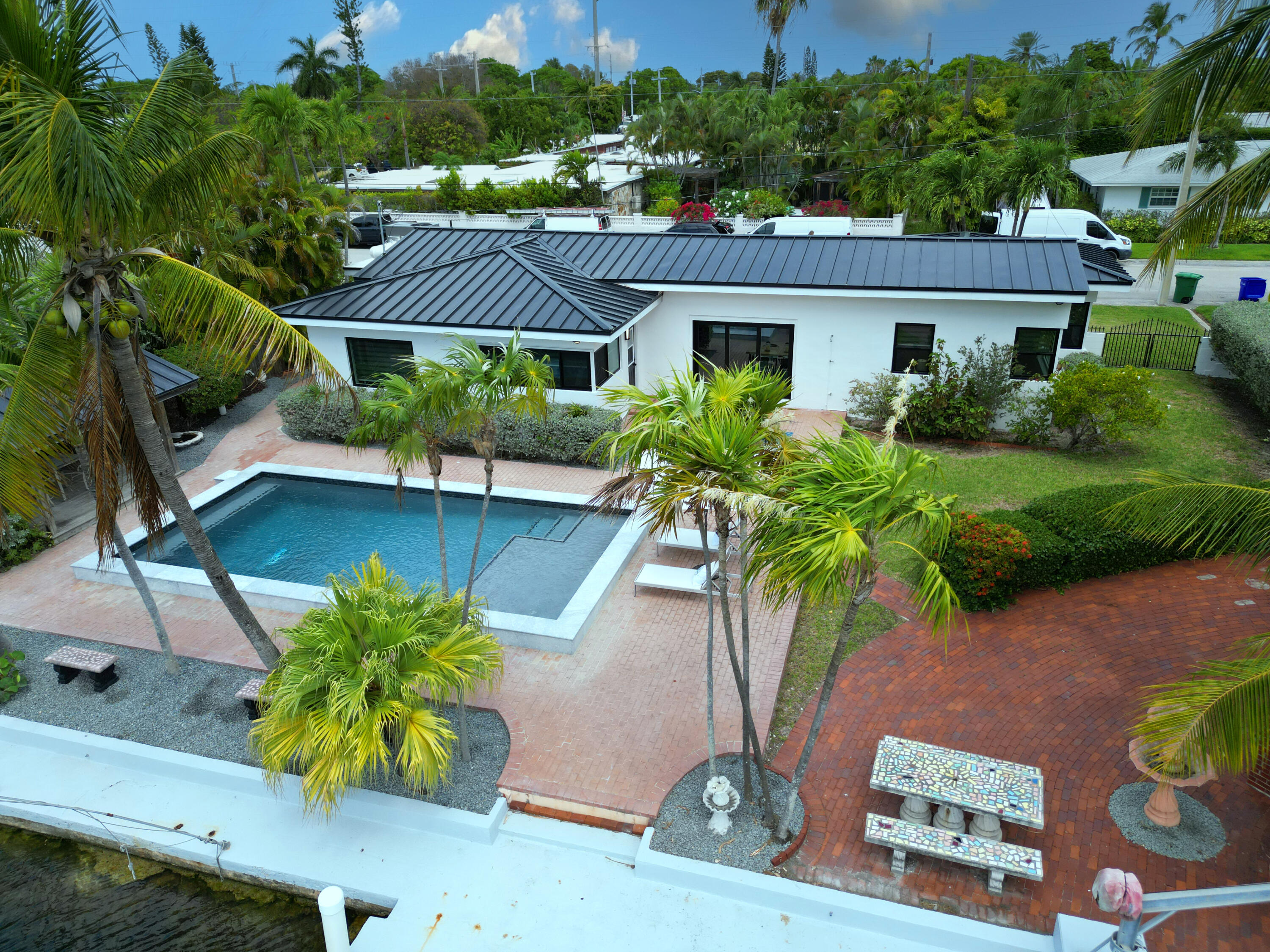 3612 Sunrise Drive Property Photo 6