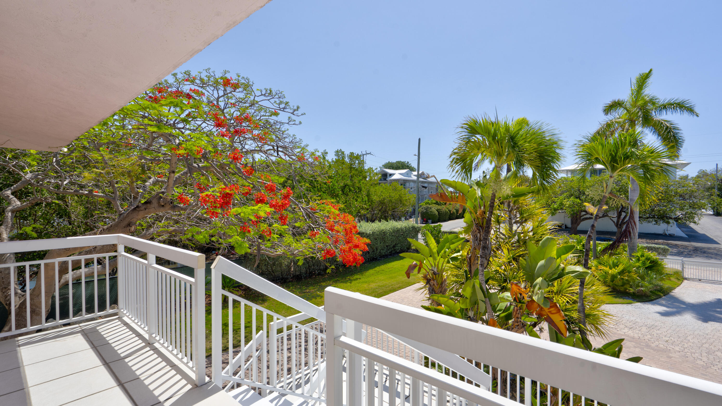 1101 Mastic Street Property Photo 45