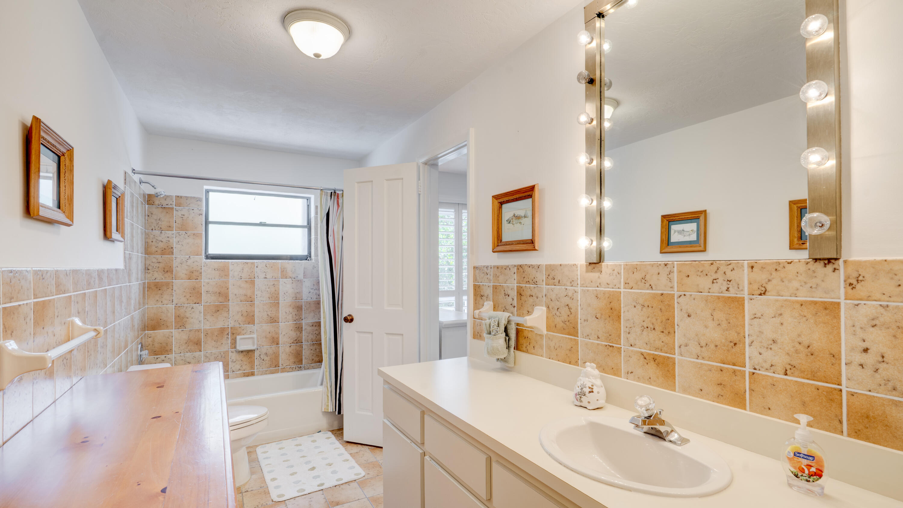 1101 Mastic Street Property Photo 82