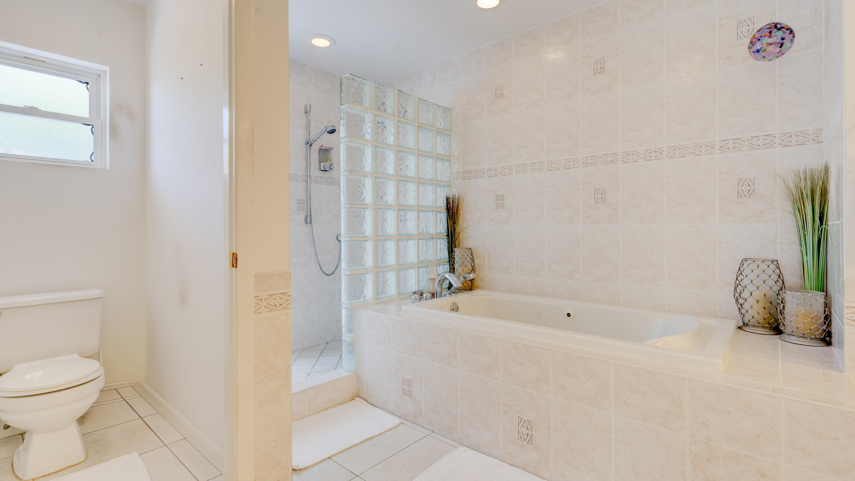 1101 Mastic Street Property Photo 108
