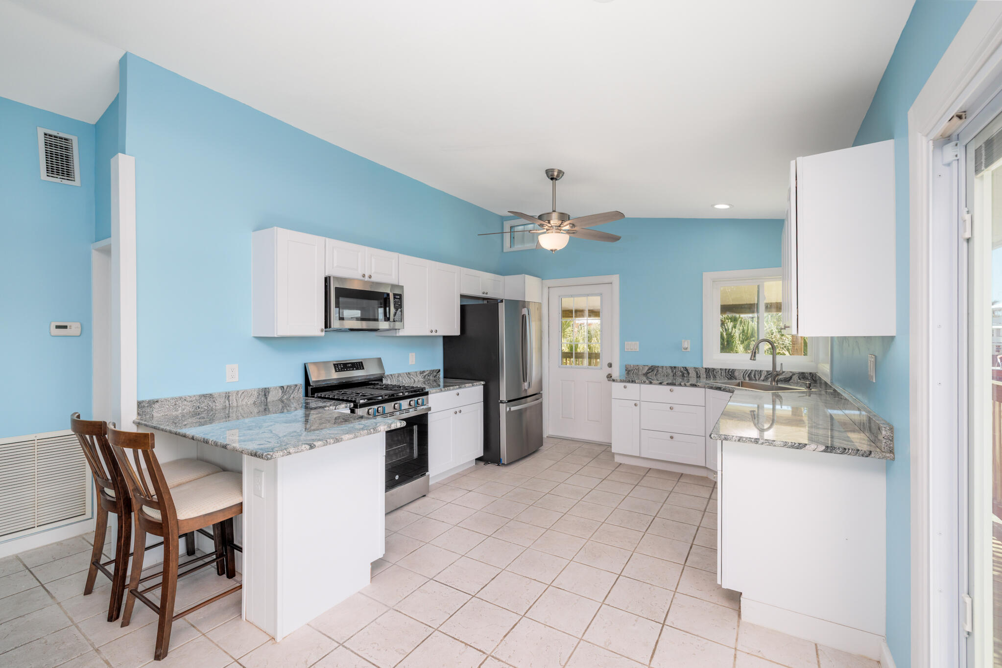 22953 John Silver Lane Property Photo 7