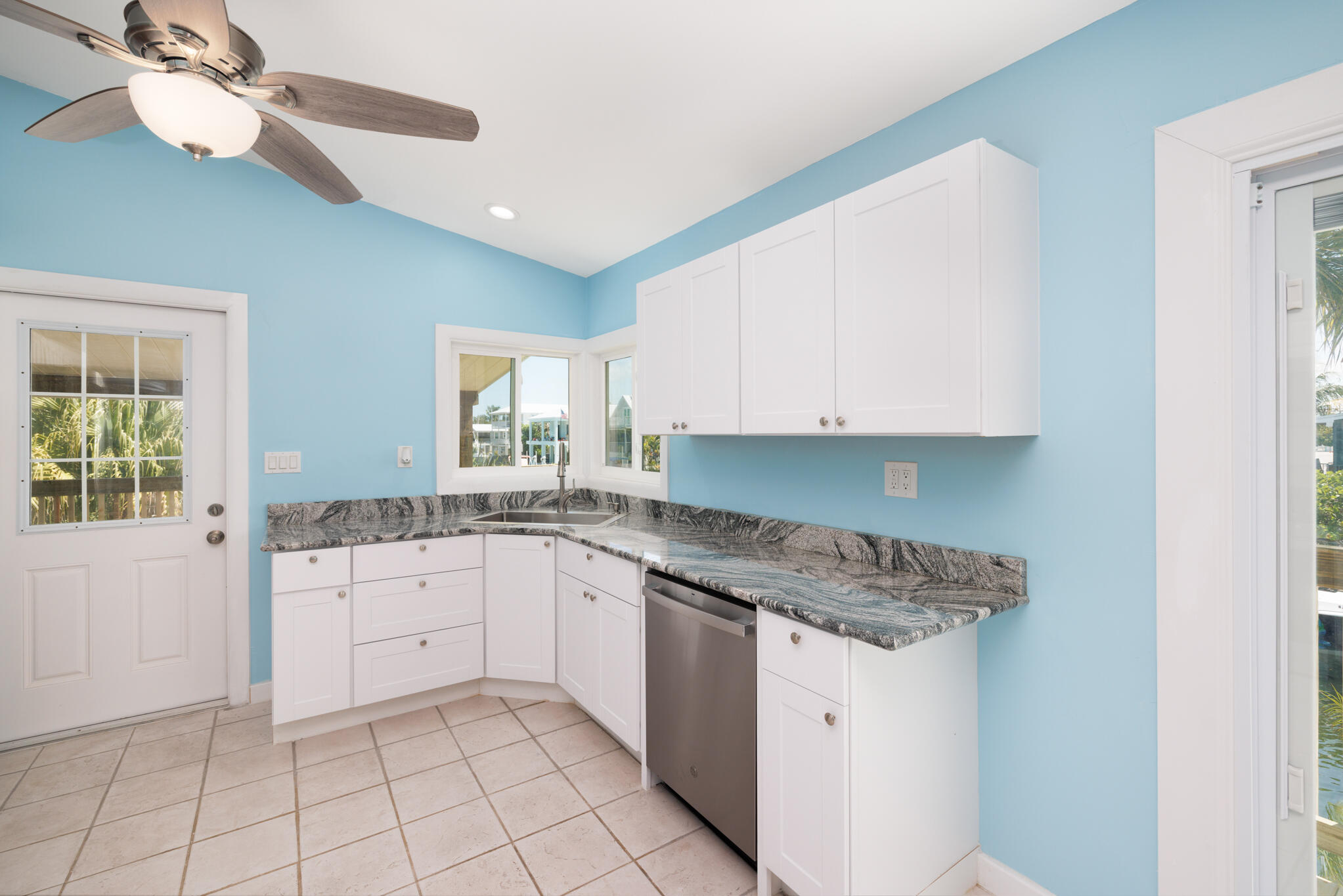 22953 John Silver Lane Property Photo 10