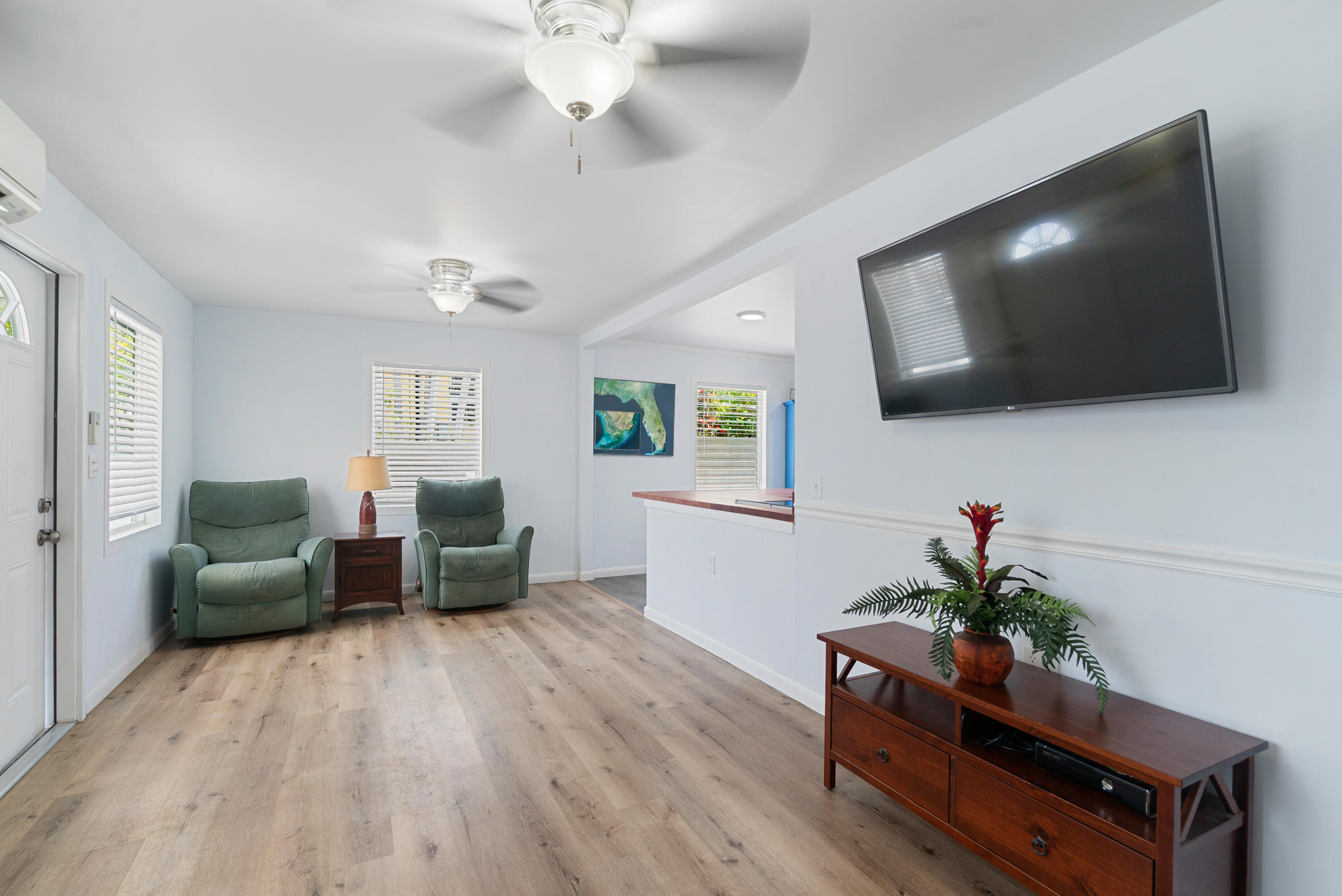 4 Tina Place Property Photo 7