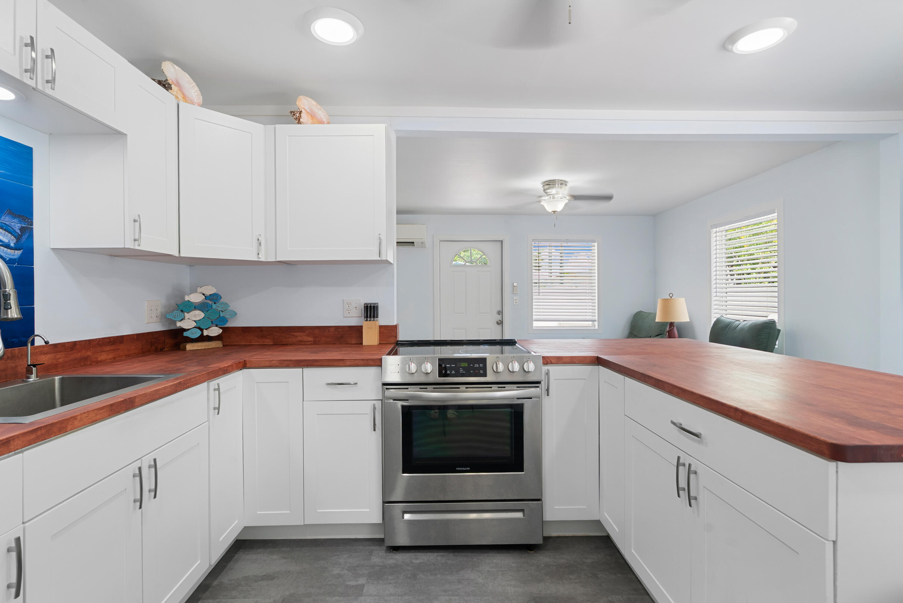 4 Tina Place Property Photo 10
