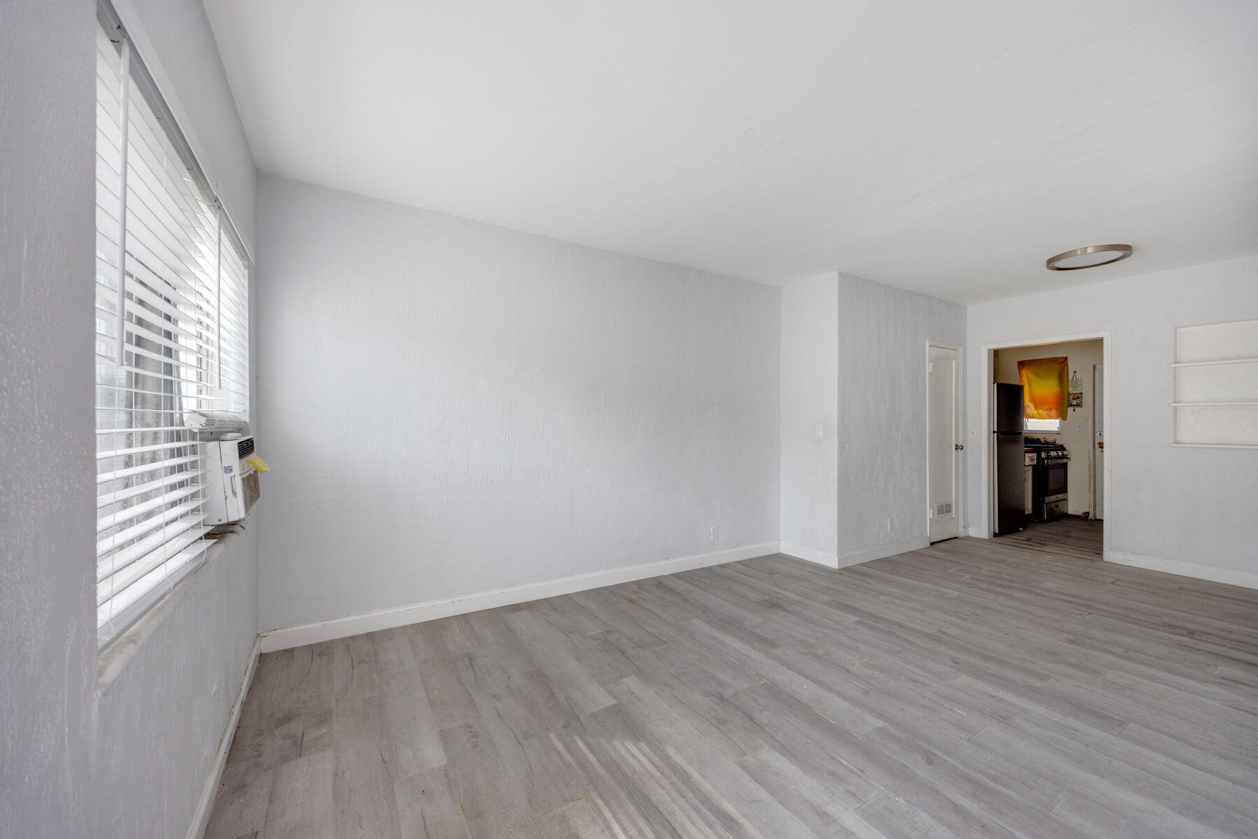 1224 2nd Street Property Photo 8