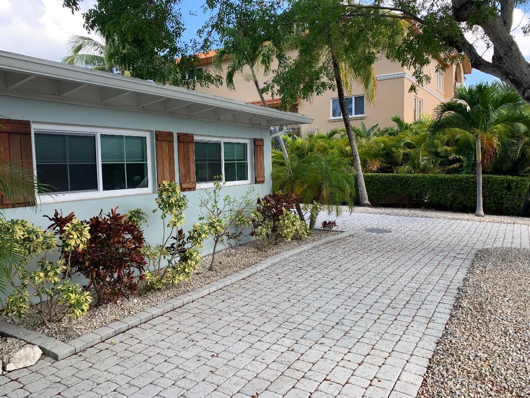1136 W Shore Drive Property Photo 61