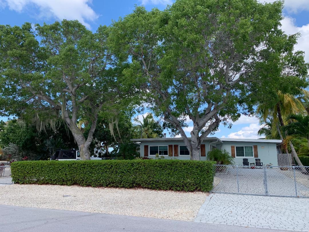 1136 W Shore Drive Property Photo 63