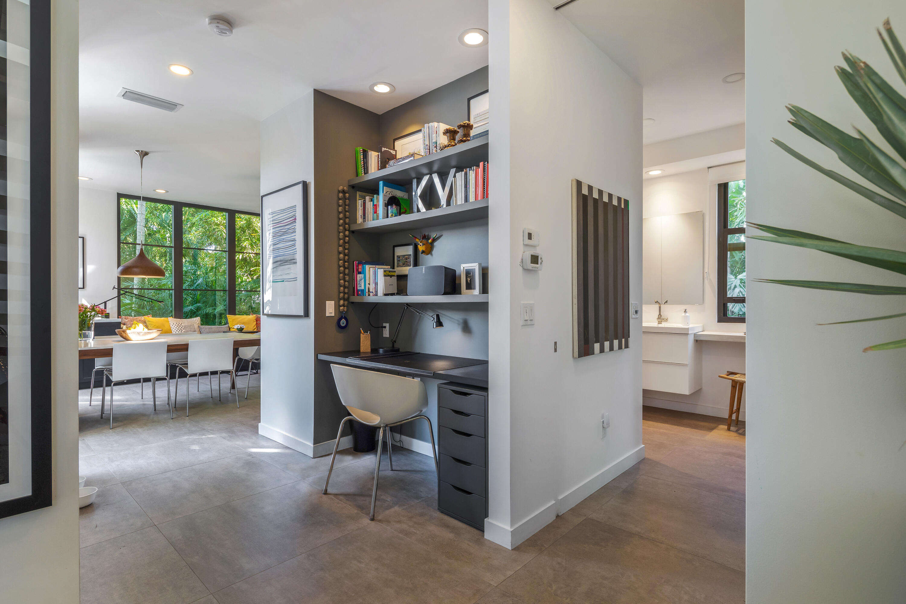1701 Laird Street Property Photo 8