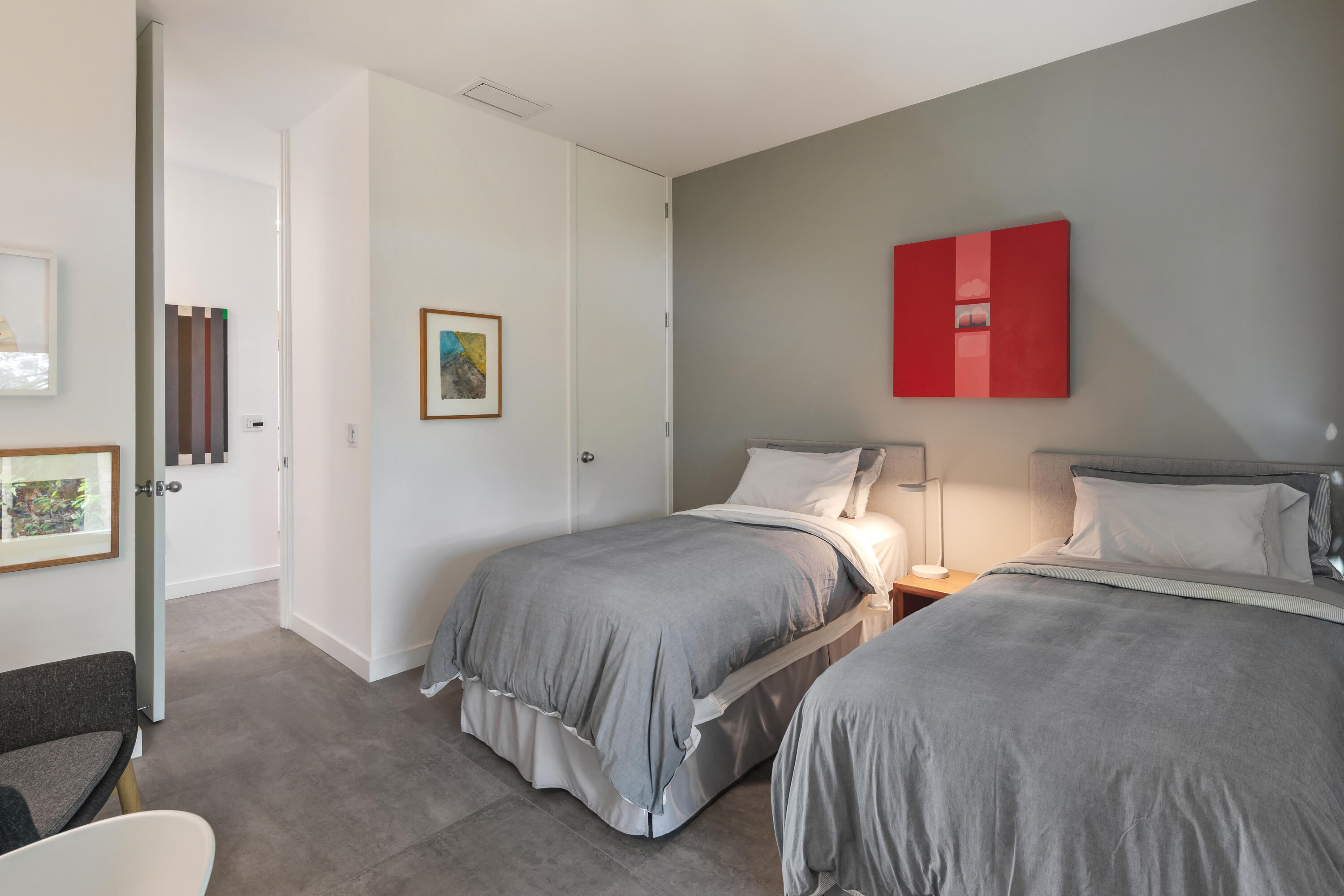 1701 Laird Street Property Photo 10