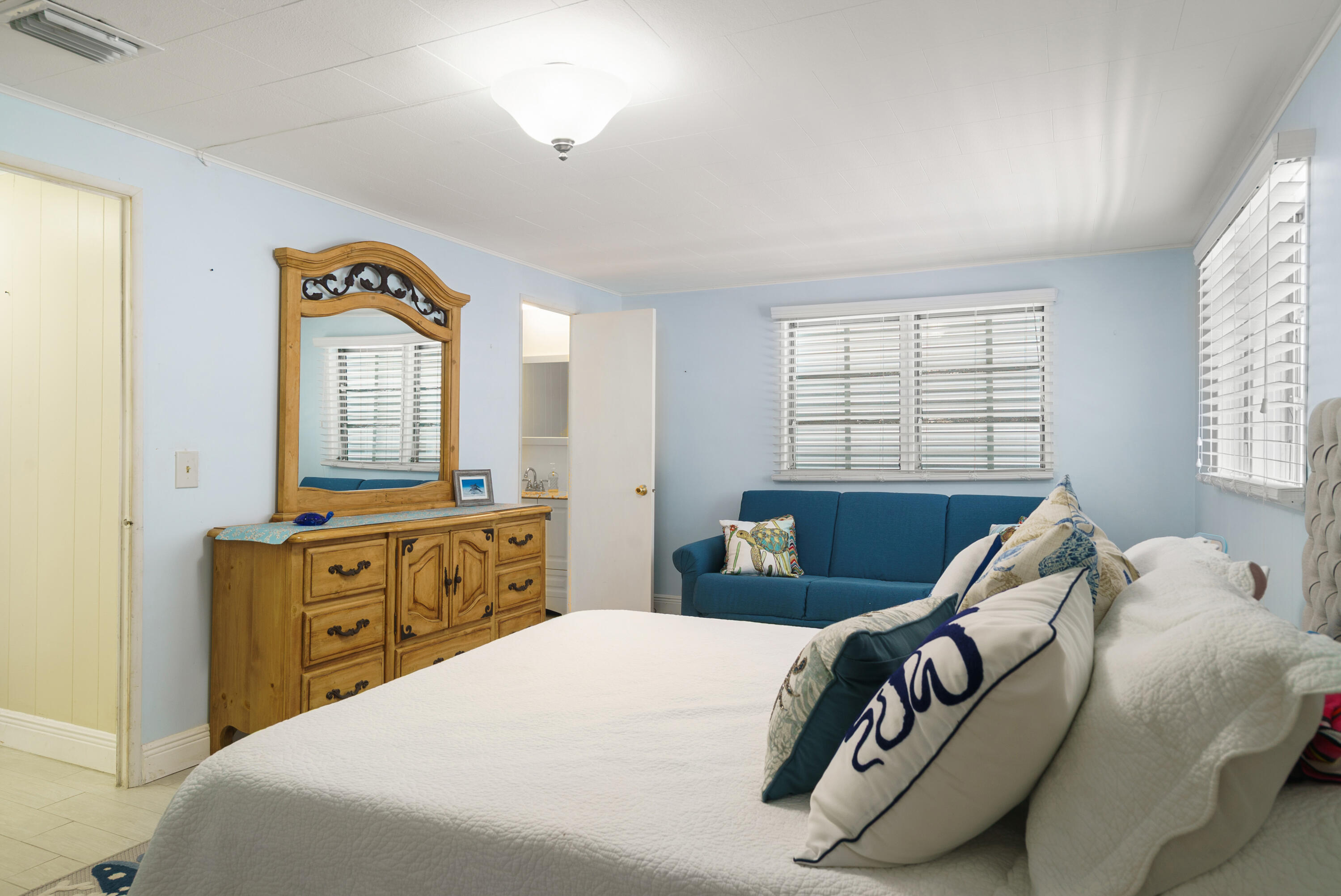 205 Humpty Dumpty Drive Property Photo 17