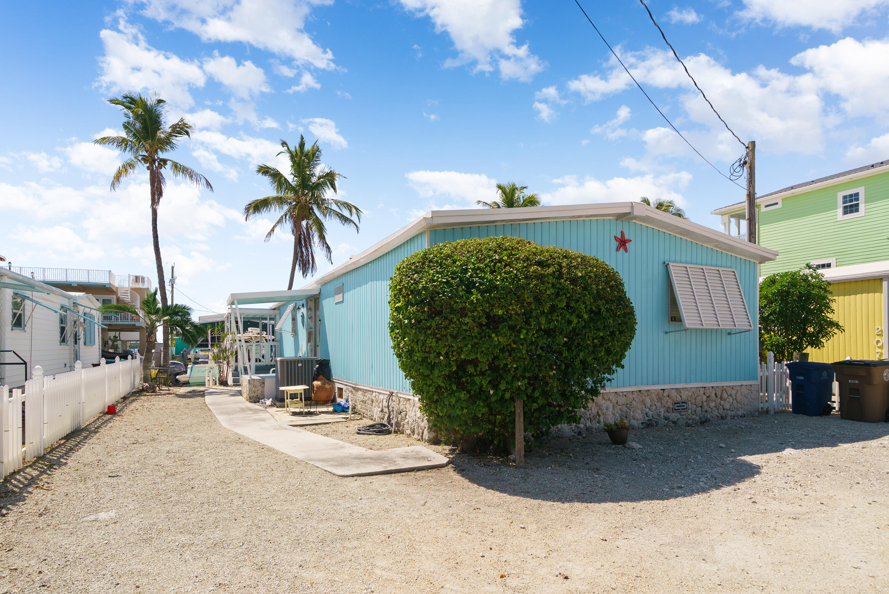 205 Humpty Dumpty Drive Property Photo 37