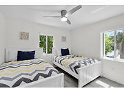 565 95th Street Property Photo 20