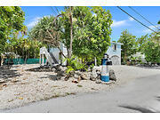 565 95th Street Property Photo 32