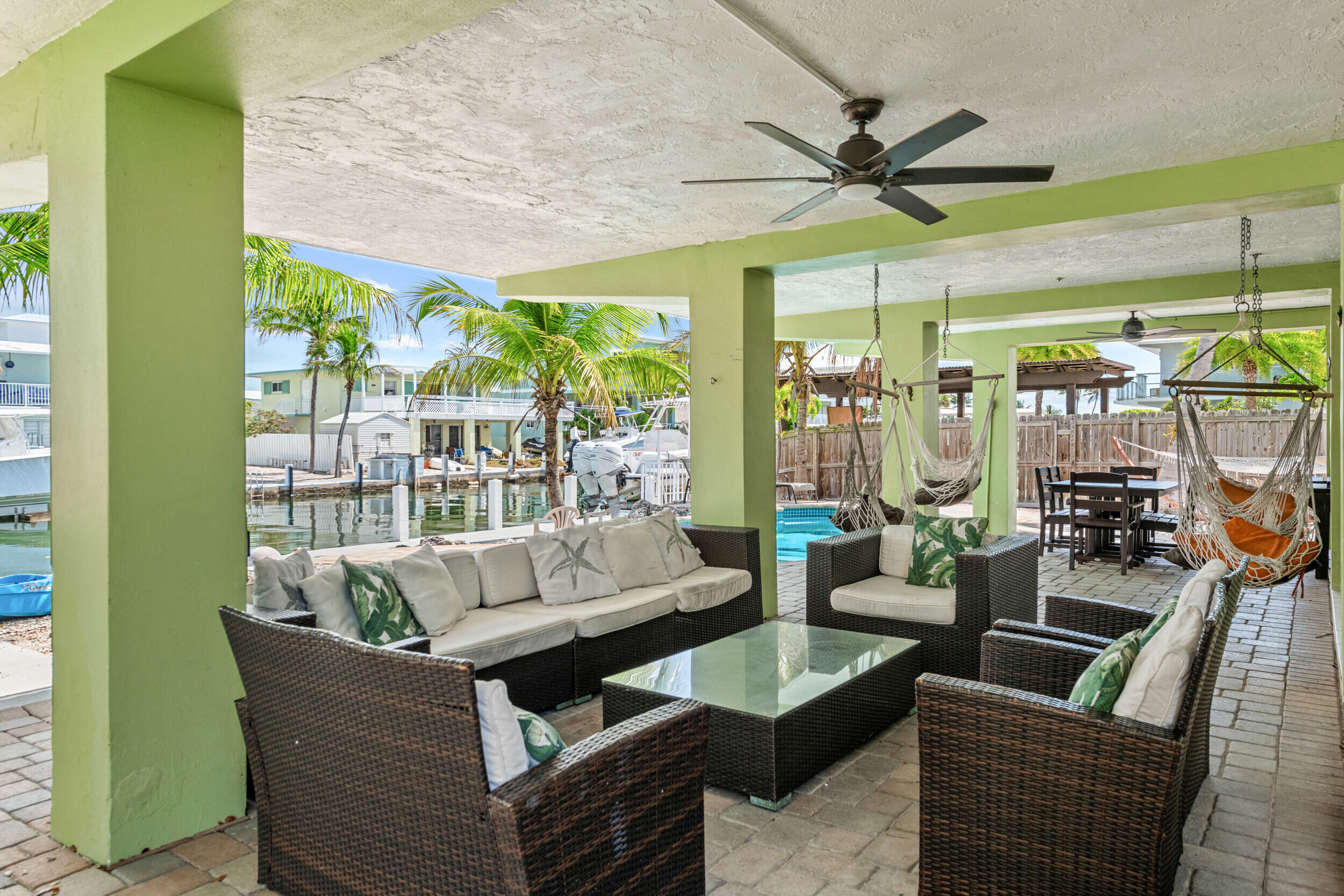 189 Ocean Drive Property Photo 9