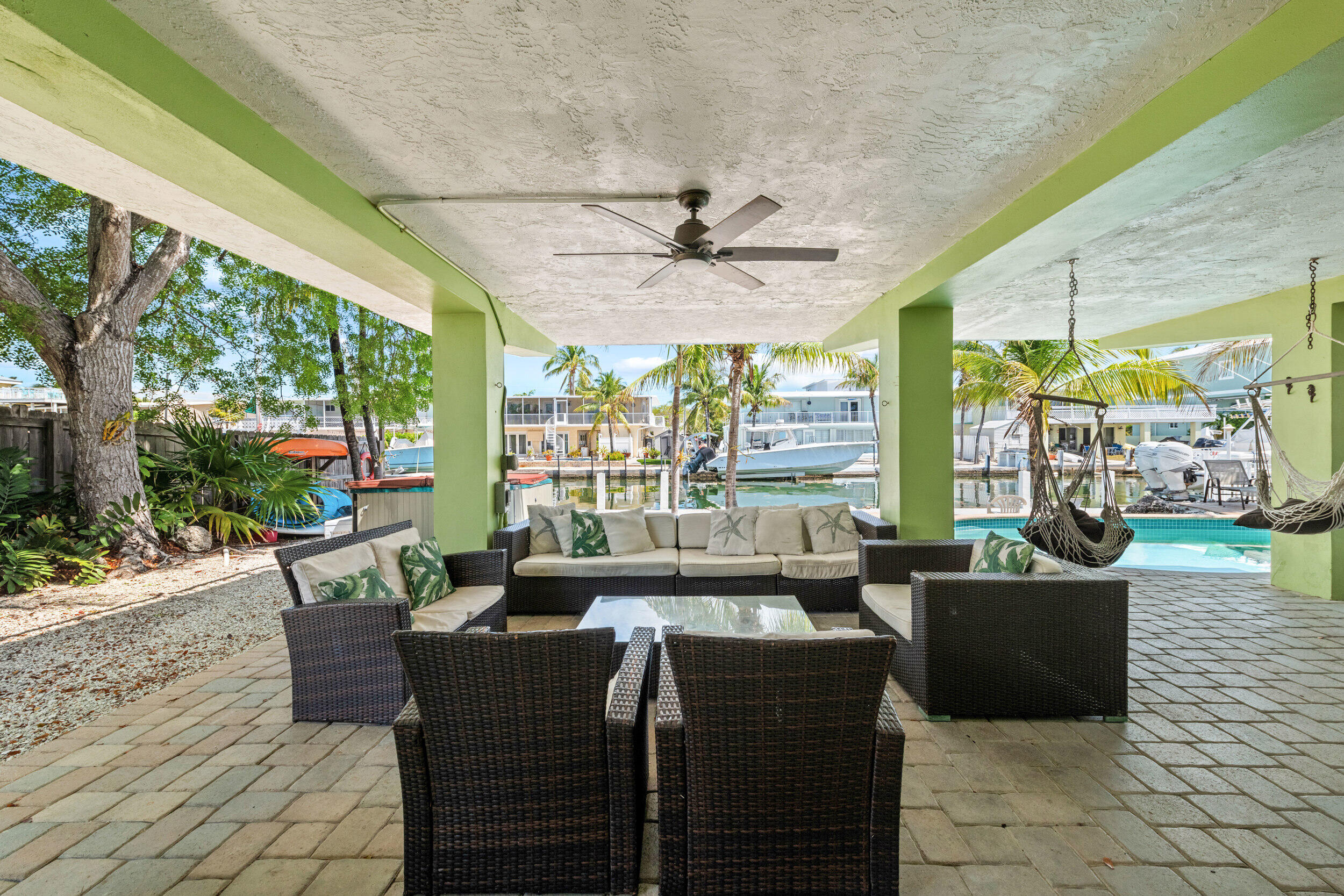 189 Ocean Drive Property Photo 10