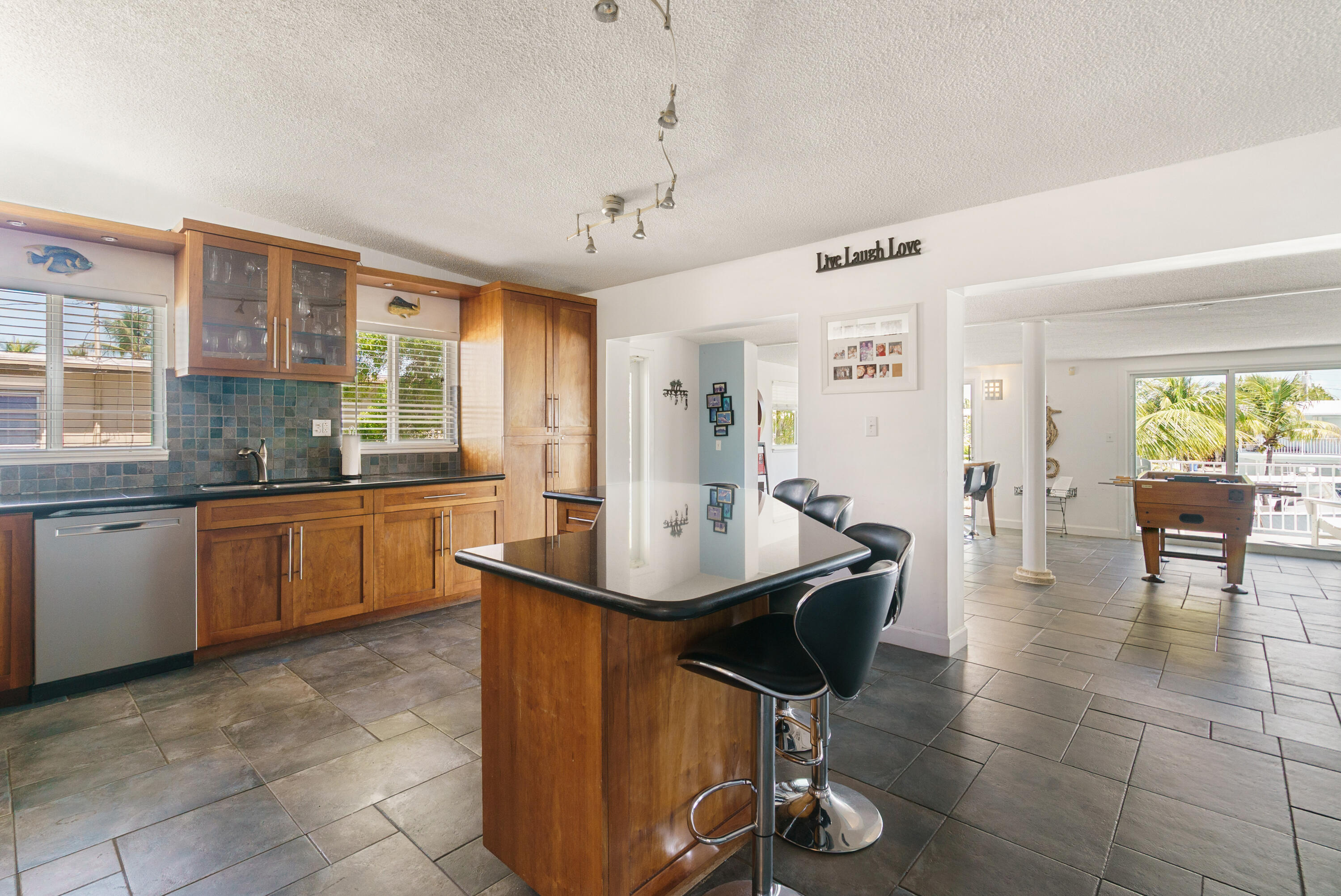 189 Ocean Drive Property Photo 20