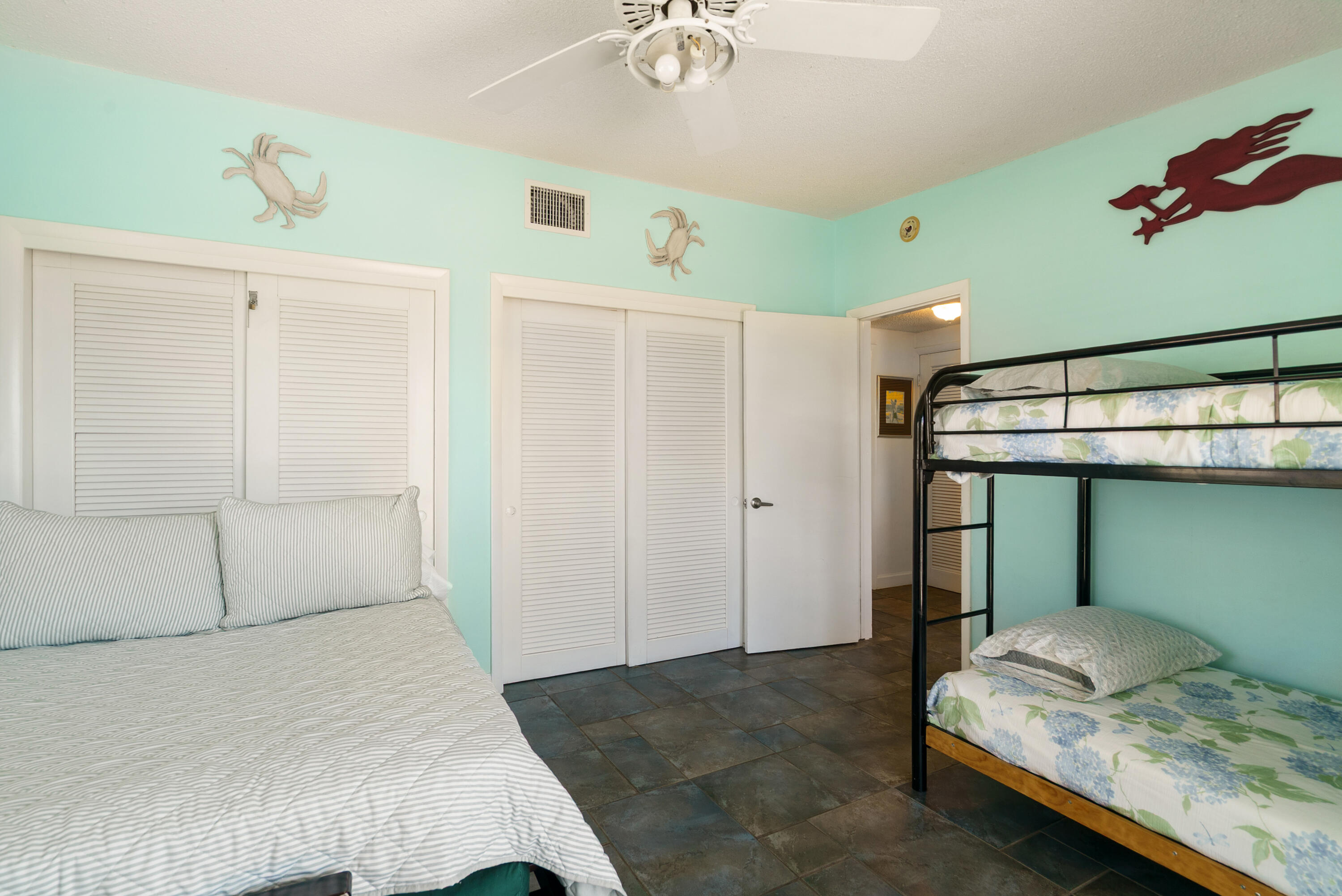 189 Ocean Drive Property Photo 32