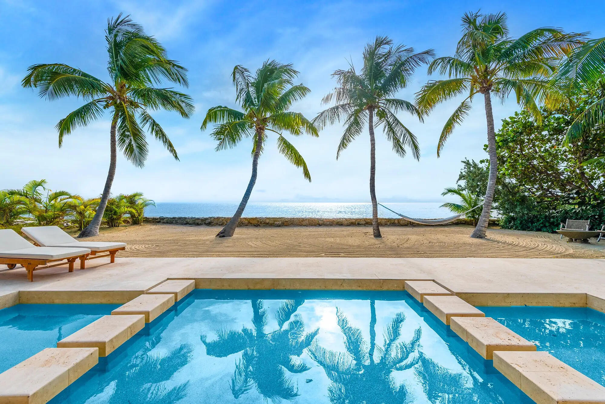 60 Ocean Front Drive Property Photo 2