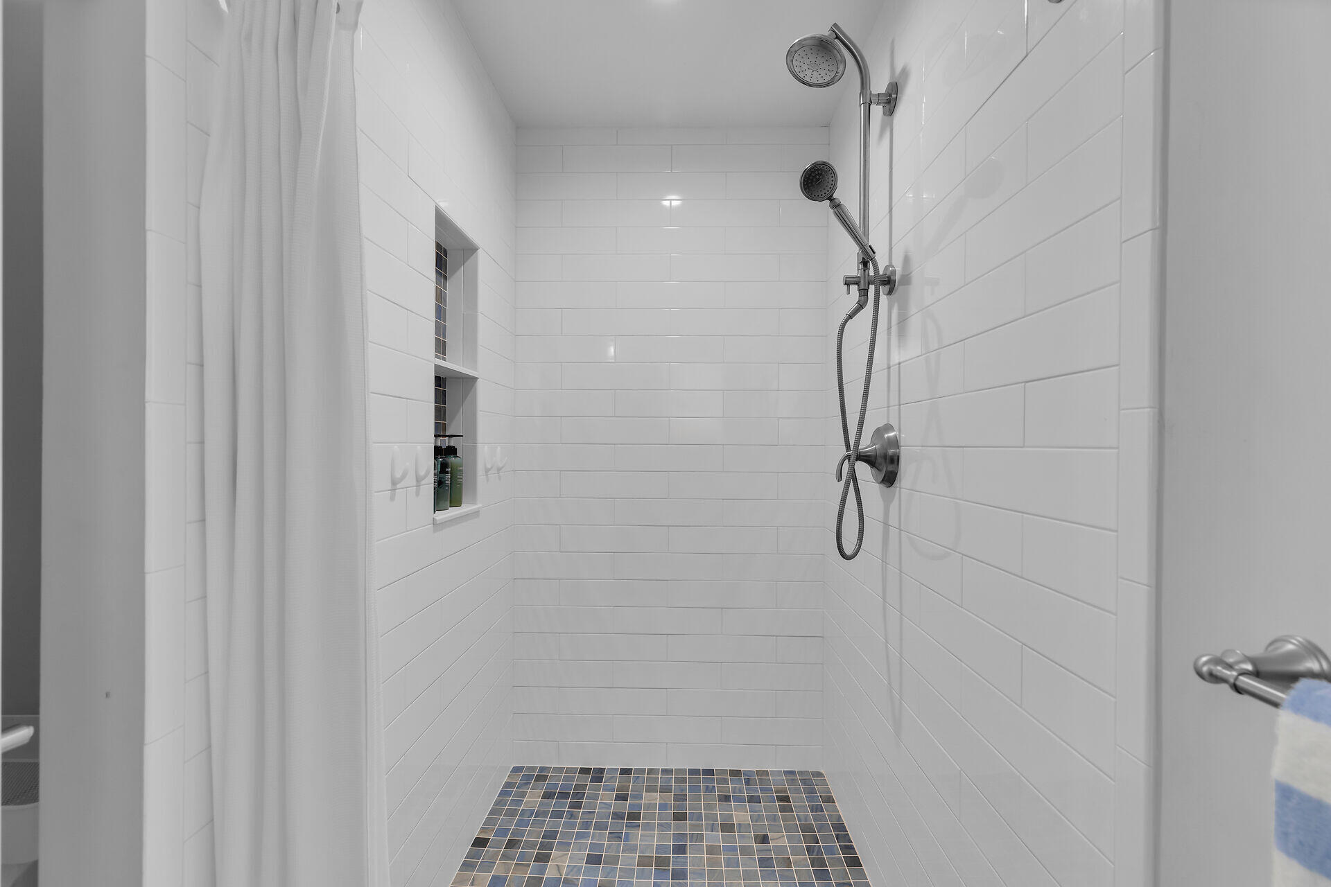 190 10th Street 190 Property Photo 16