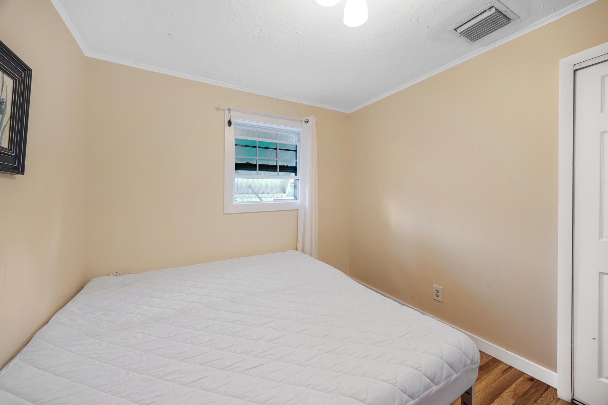 28e 12th Avenue Property Photo 17