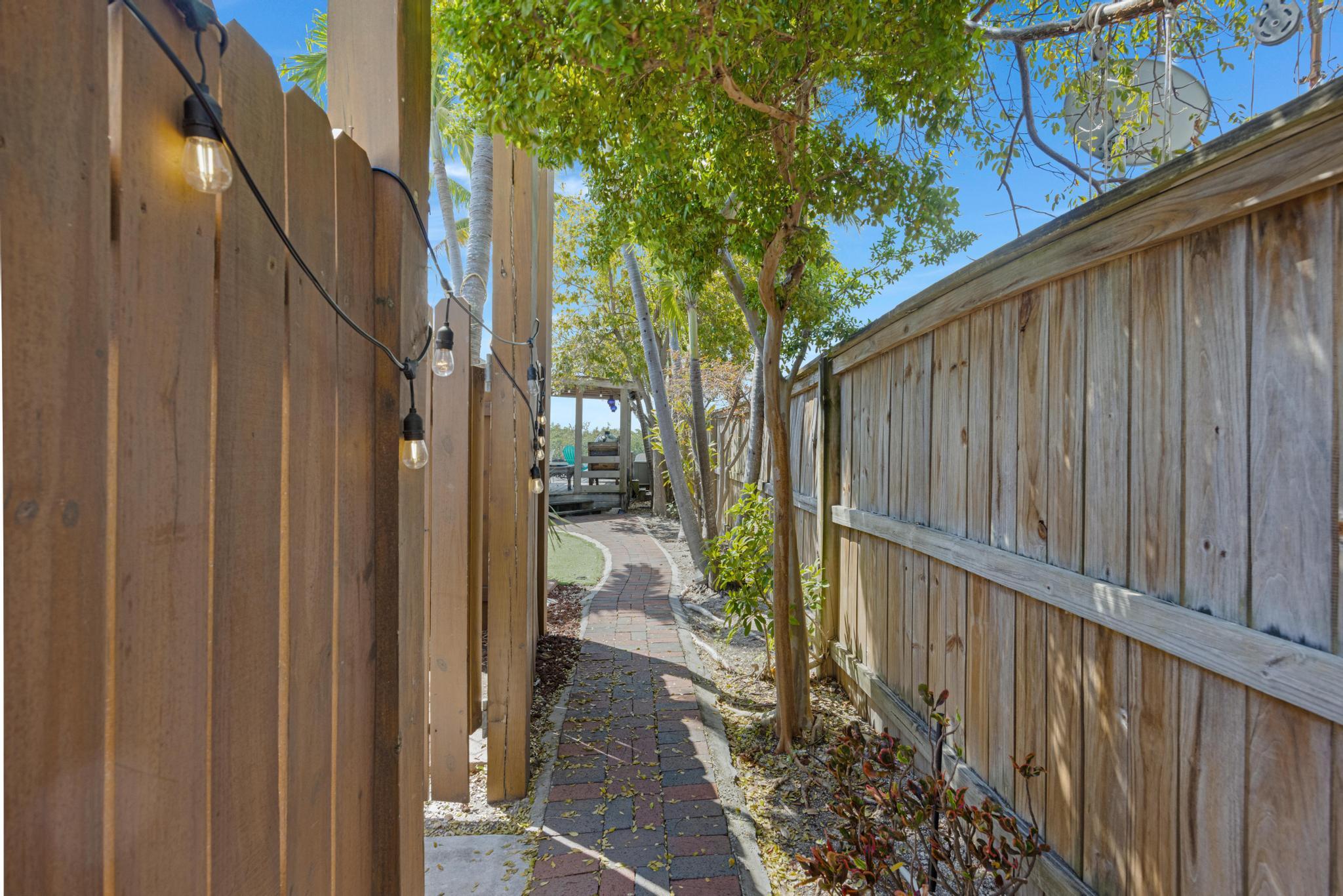 12a 12th Avenue Property Photo 53
