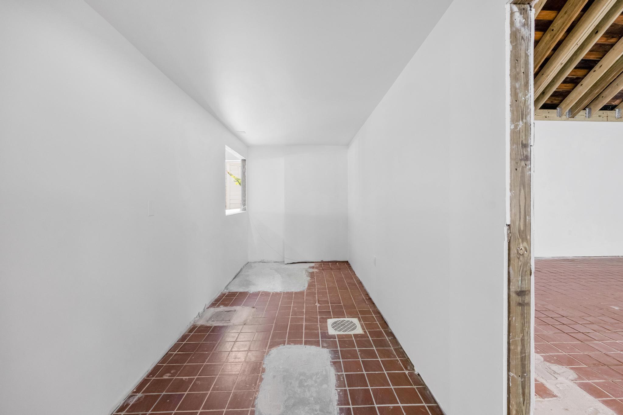 1202 Simonton Street Property Photo 18