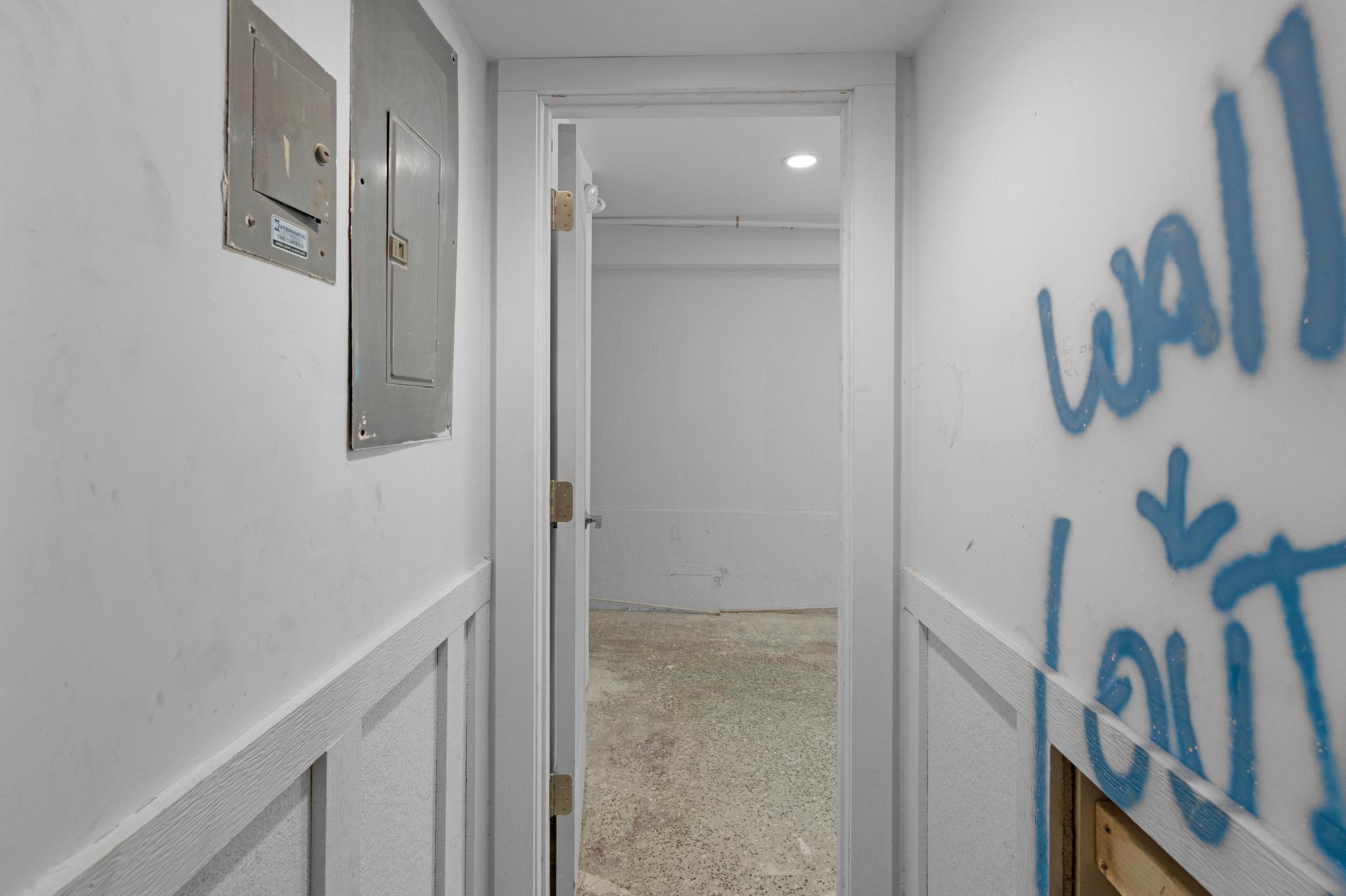 1202 Simonton Street Property Photo 34