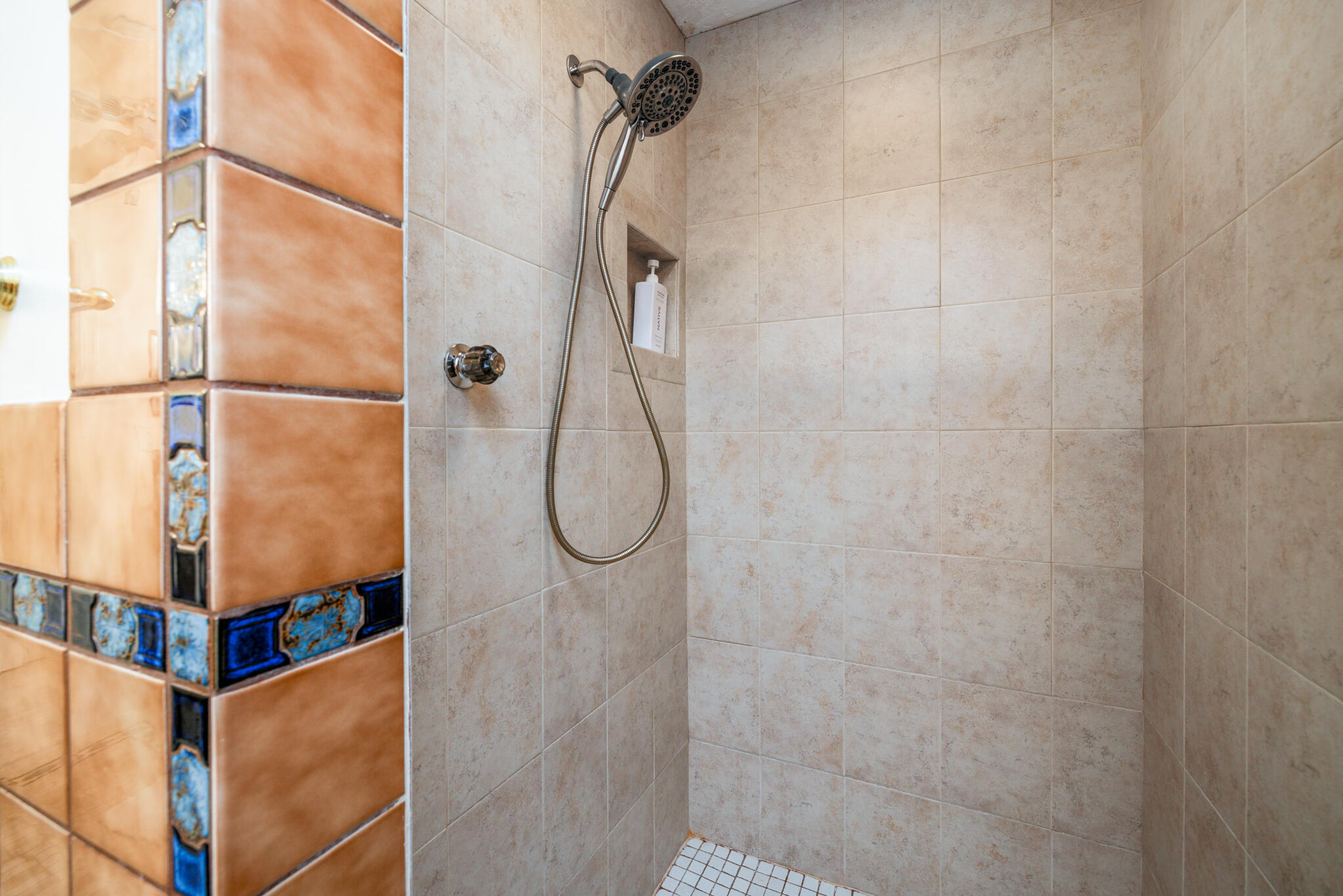 29562 Saratoga Avenue Property Photo 17