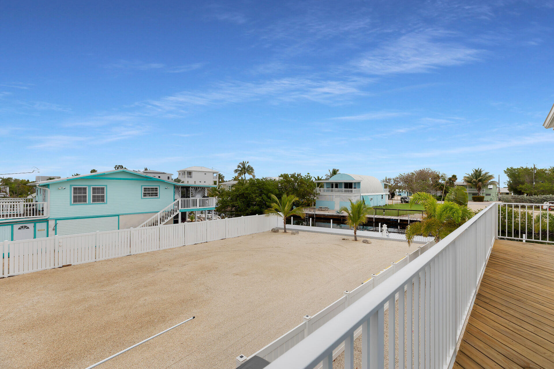 559 Powell Avenue Property Photo 44